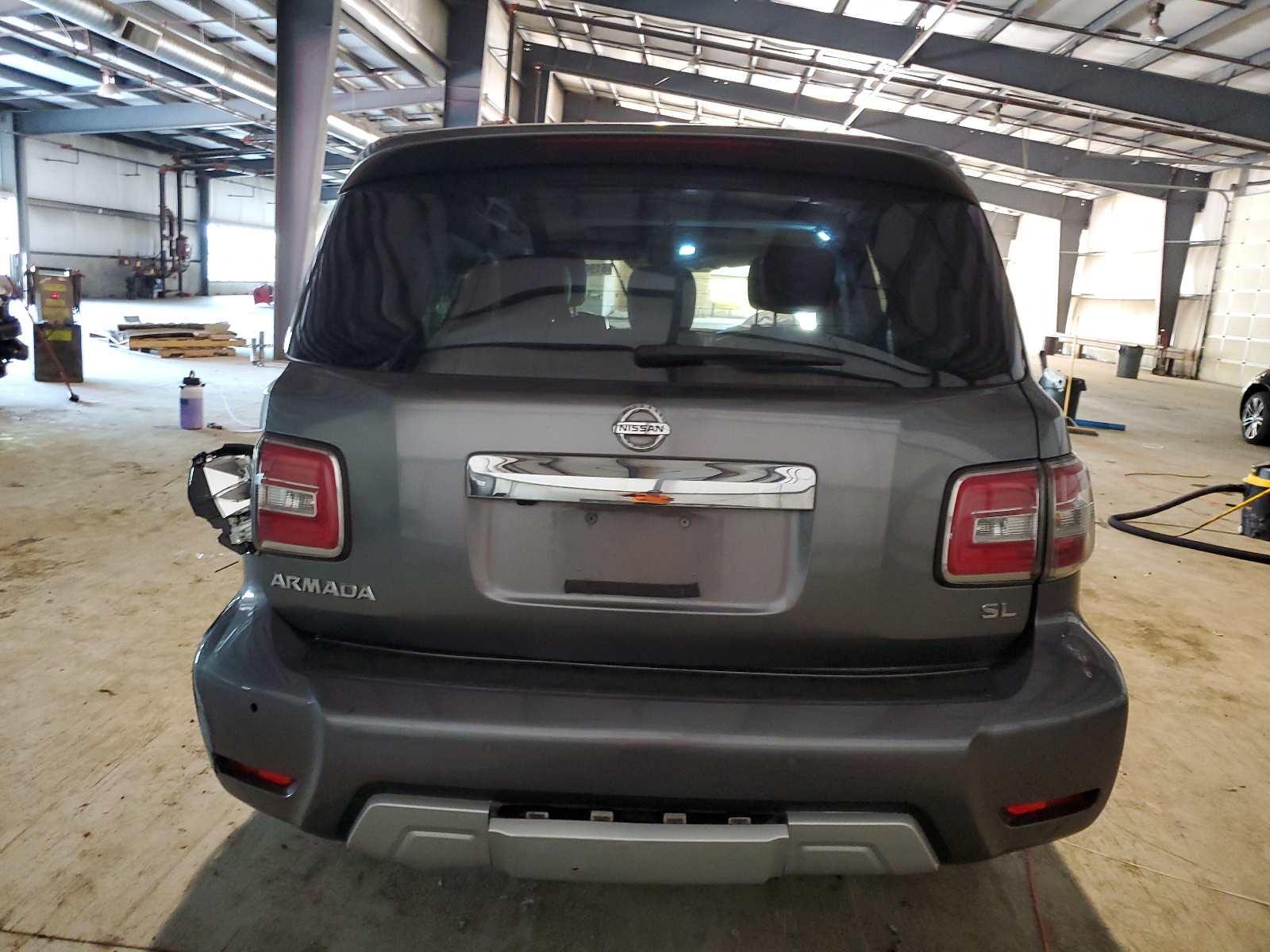 JN8AY2NC9J9554604 2018 Nissan Armada Sv