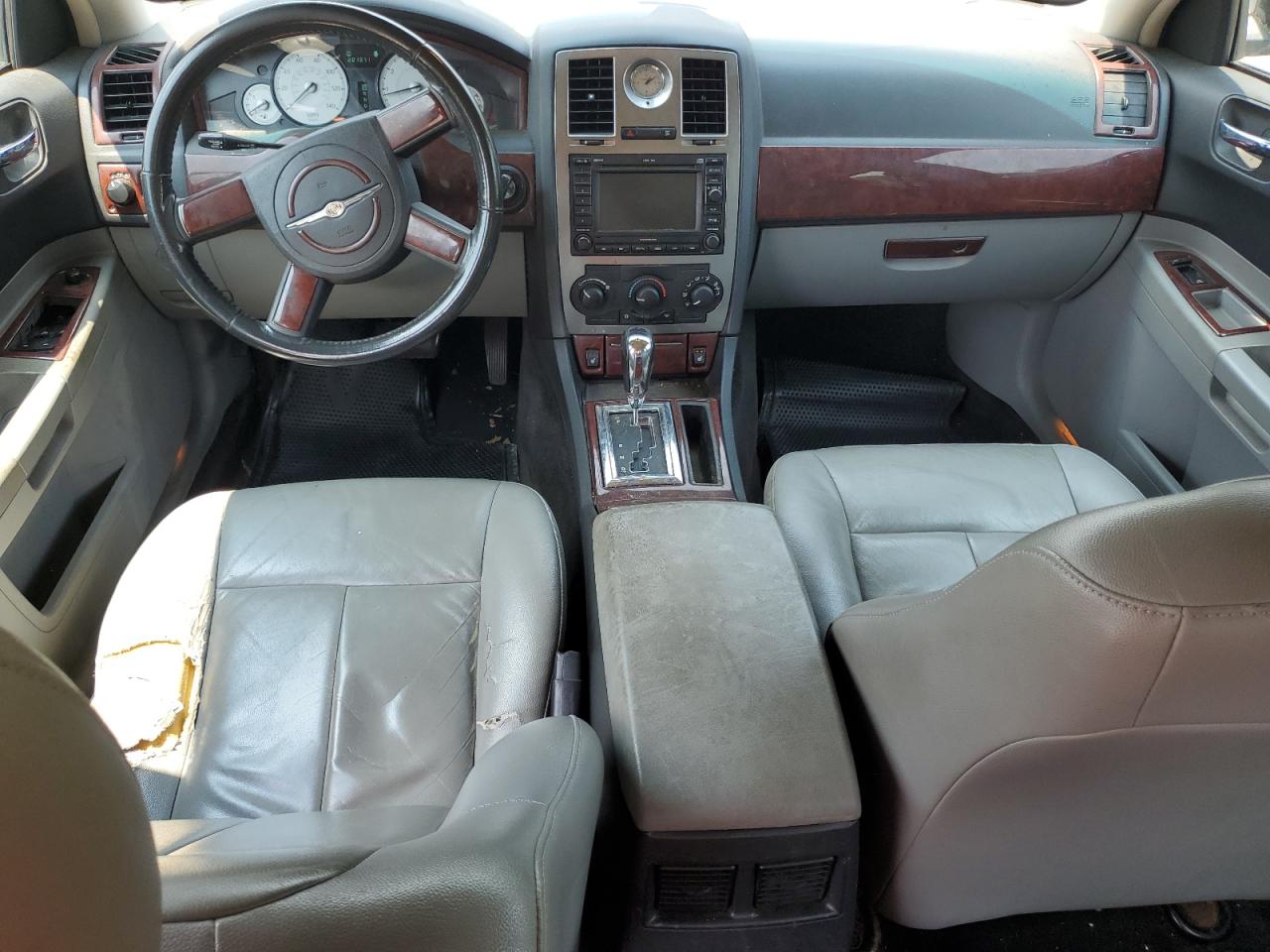 2006 Chrysler 300 Touring VIN: 2C3KA53G56H402455 Lot: 63290424