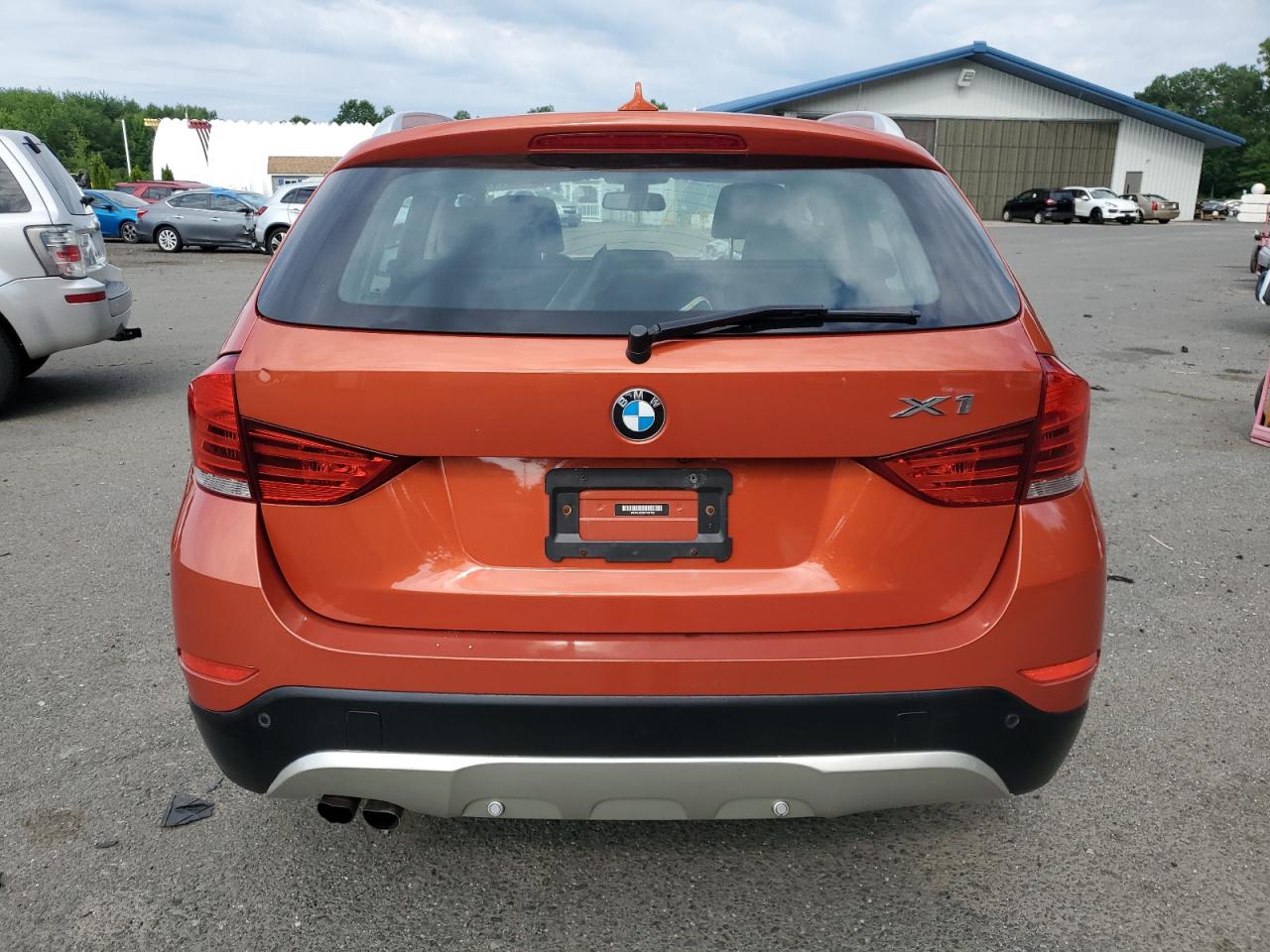 2015 BMW X1 xDrive28I VIN: WBAVL1C53FVY37733 Lot: 63170214