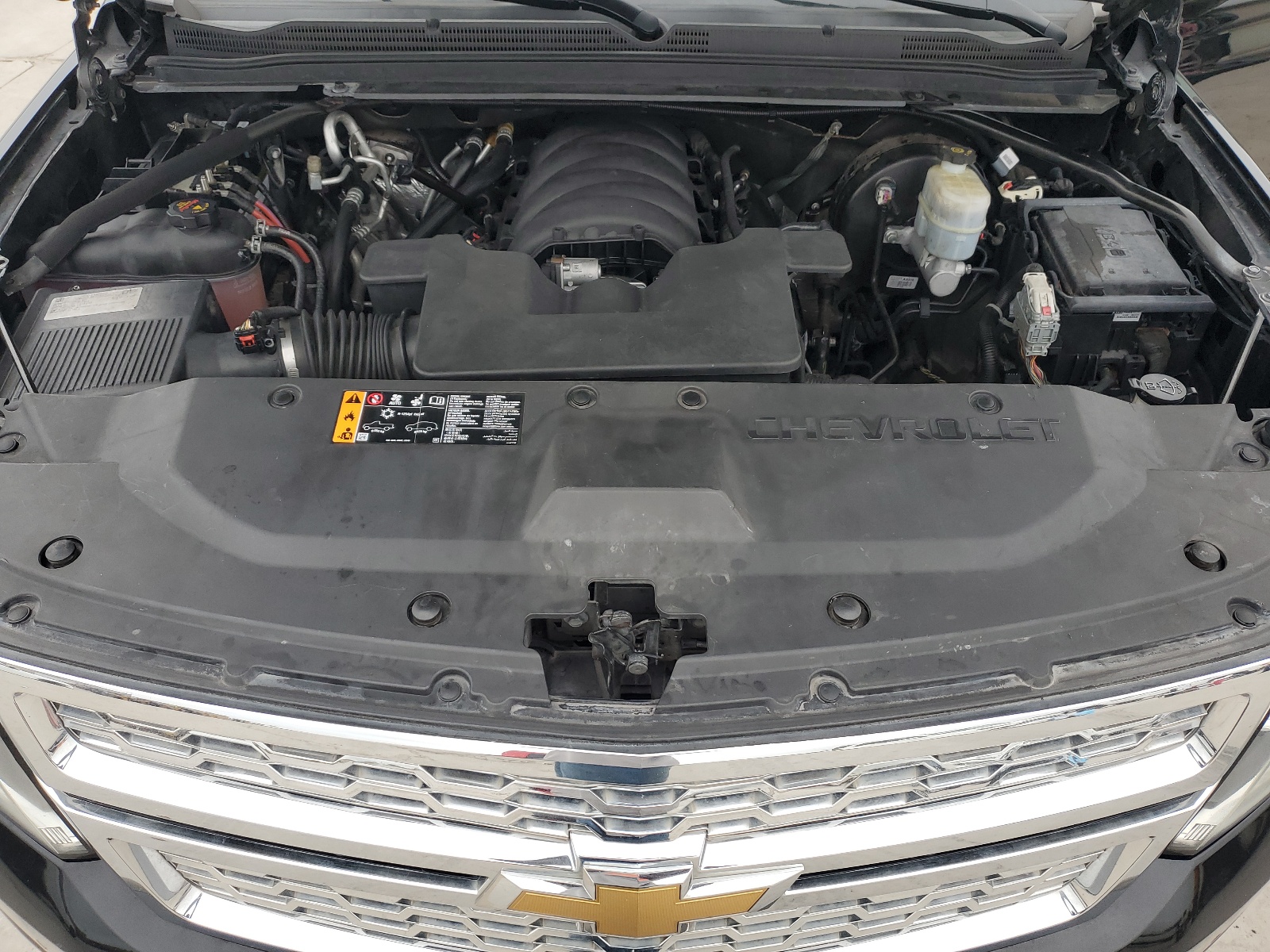 1GNSCHKC2LR108410 2020 Chevrolet Suburban C1500 Lt