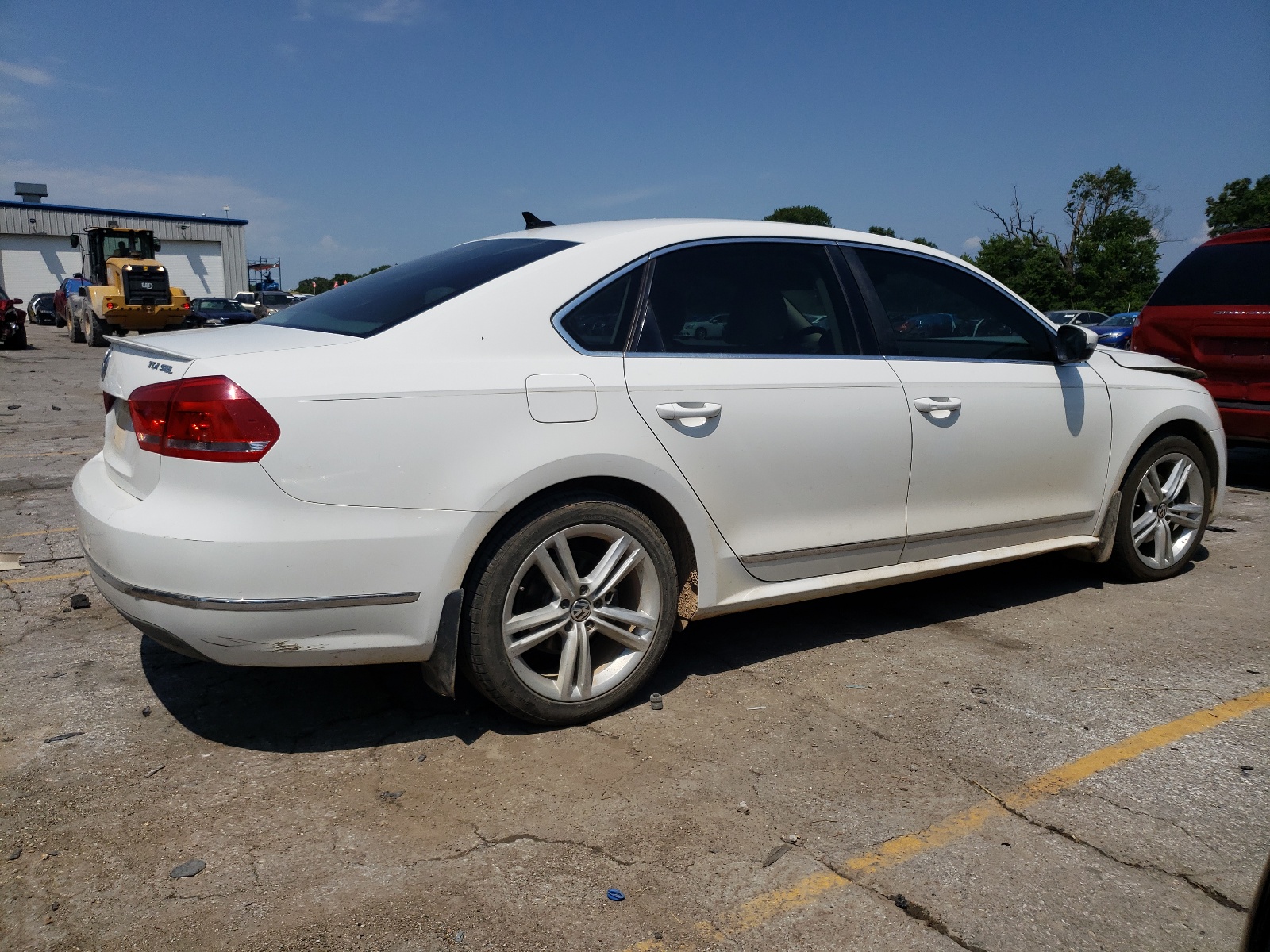 1VWCN7A39DC065849 Volkswagen Passat 2013. Фото: 2