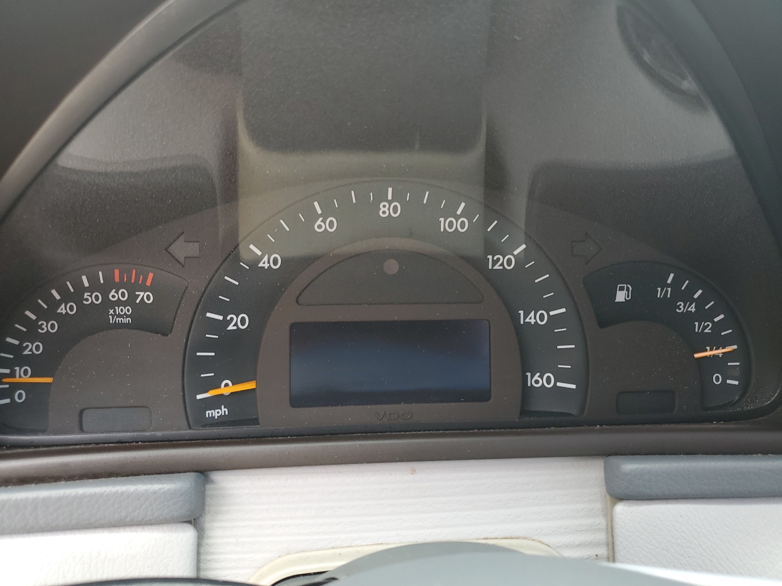 WDBRF84J54F506626 2004 Mercedes-Benz C 320 4Matic