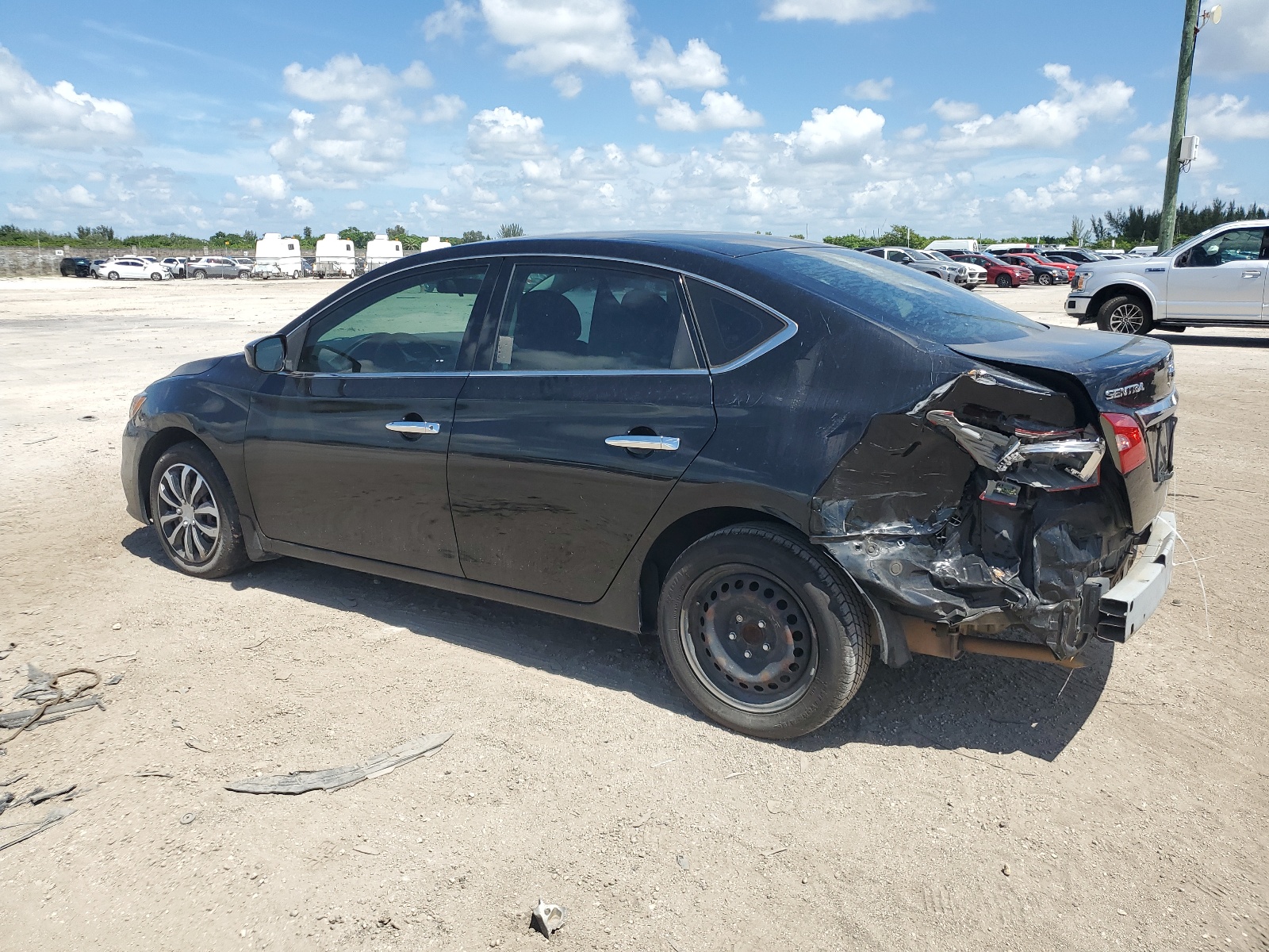 2019 Nissan Sentra S vin: 3N1AB7AP2KY248393