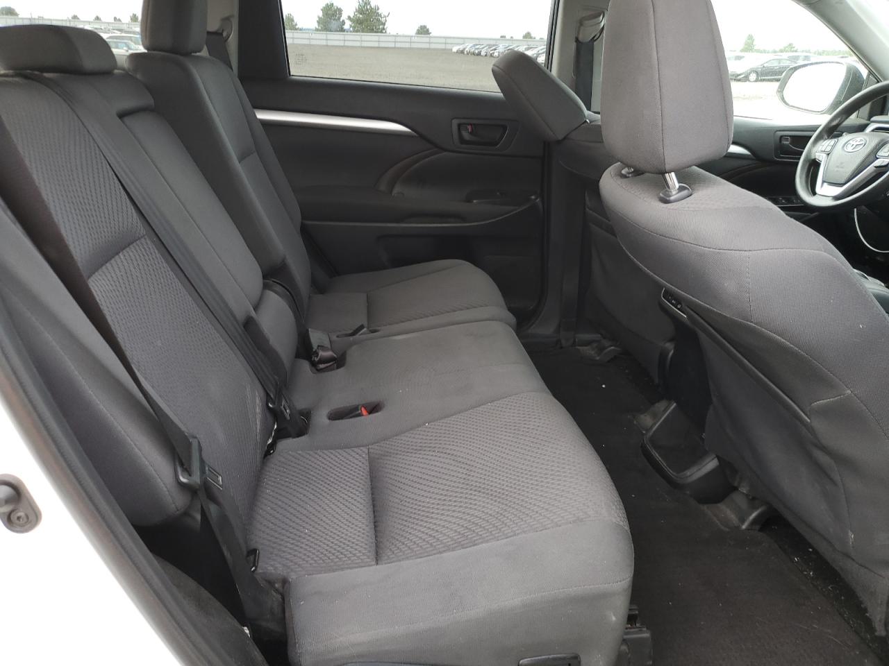 2019 Toyota Highlander Le VIN: 5TDBZRFH1KS944888 Lot: 65004674