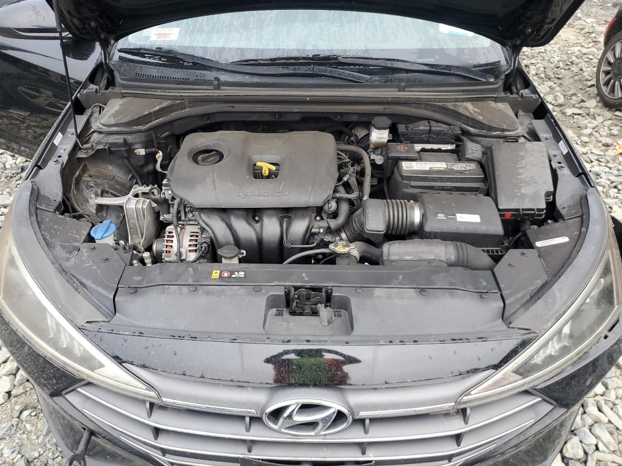 KMHD84LF2KU877731 2019 Hyundai Elantra Sel