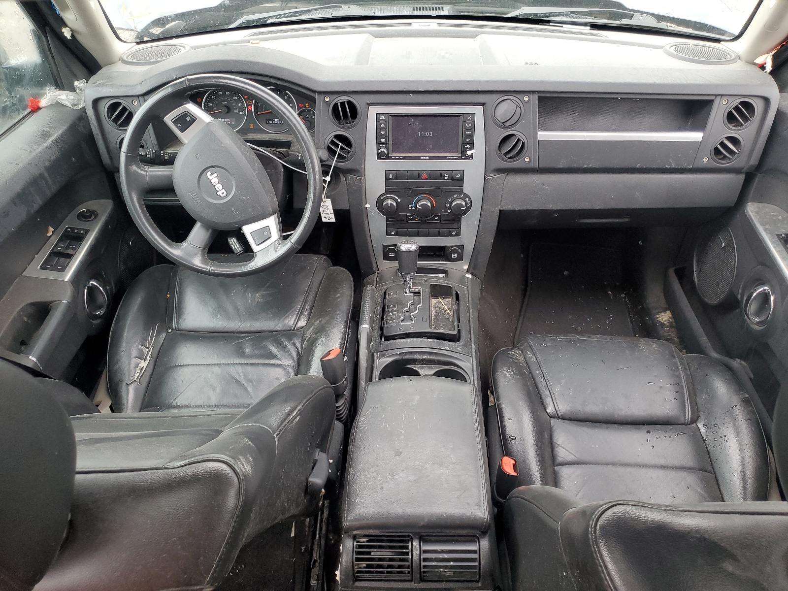 1J4RG4GK9AC125431 2010 Jeep Commander Sport