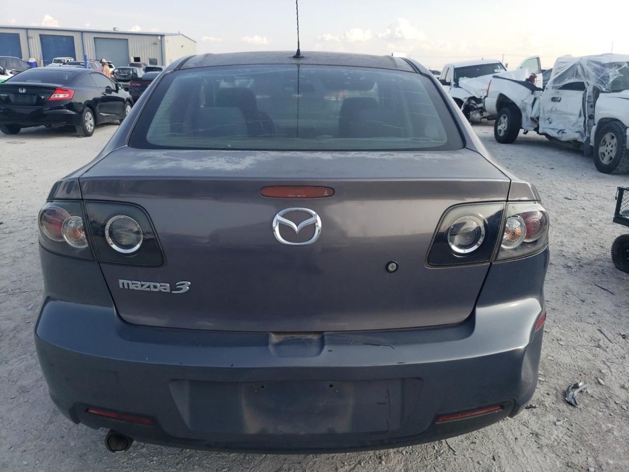 JM1BK323381869774 2008 Mazda 3 S