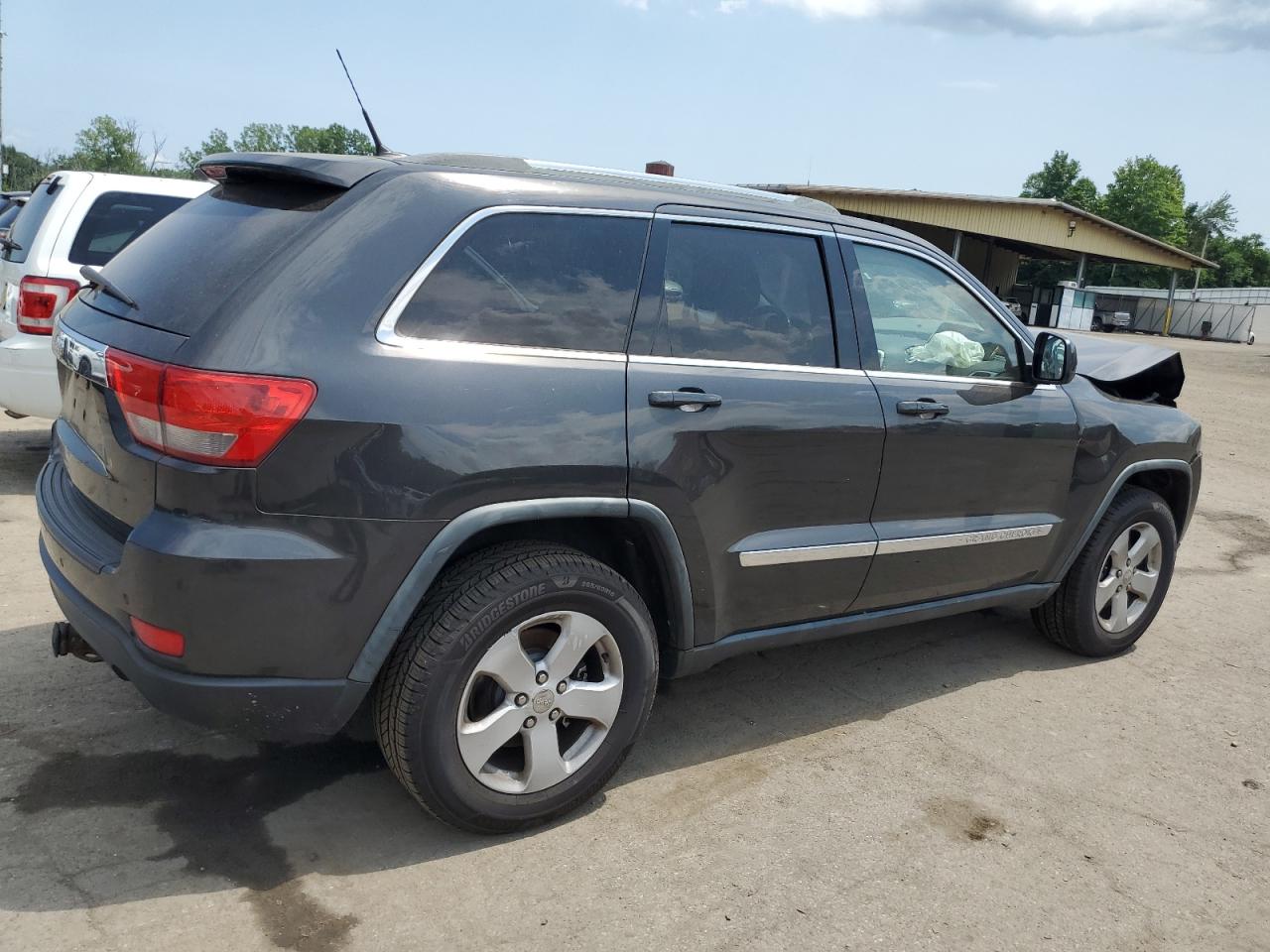 2011 Jeep Grand Cherokee Laredo VIN: 1J4RR4GG3BC596045 Lot: 62992464