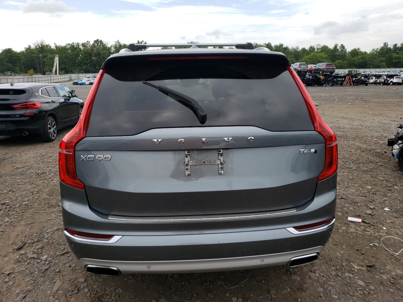 YV4A22PL5H1107705 2017 Volvo Xc90 T6