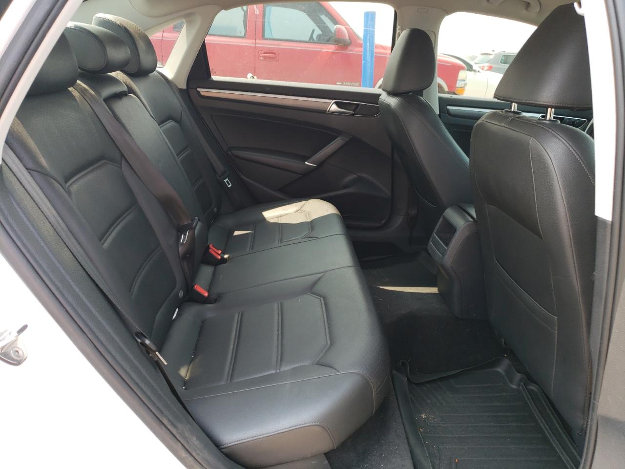 2018 Volkswagen Passat S VIN: 1VWAA7A30JC047965 Lot: 63758774