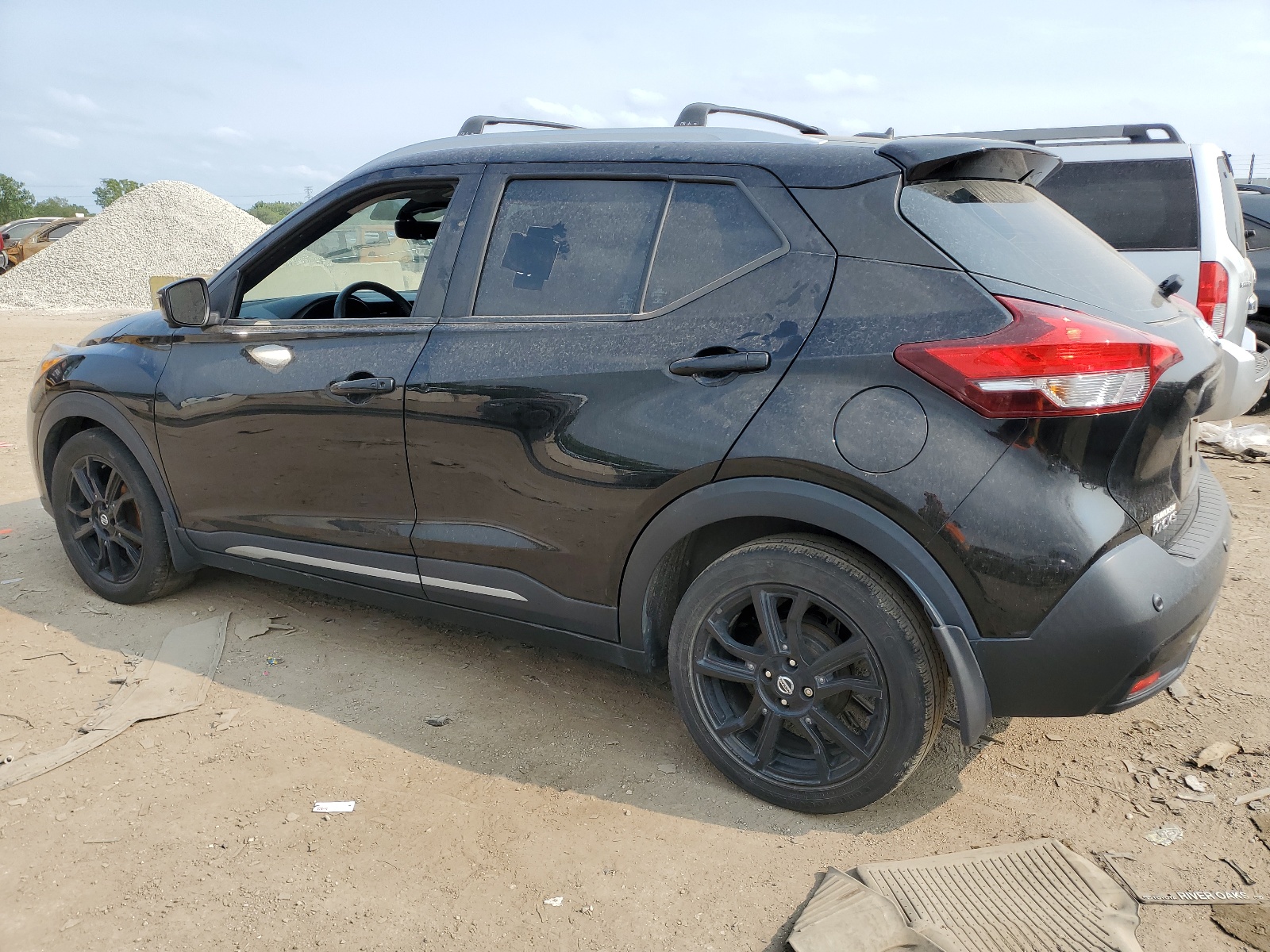 2020 Nissan Kicks Sr vin: 3N1CP5DV5LL571263