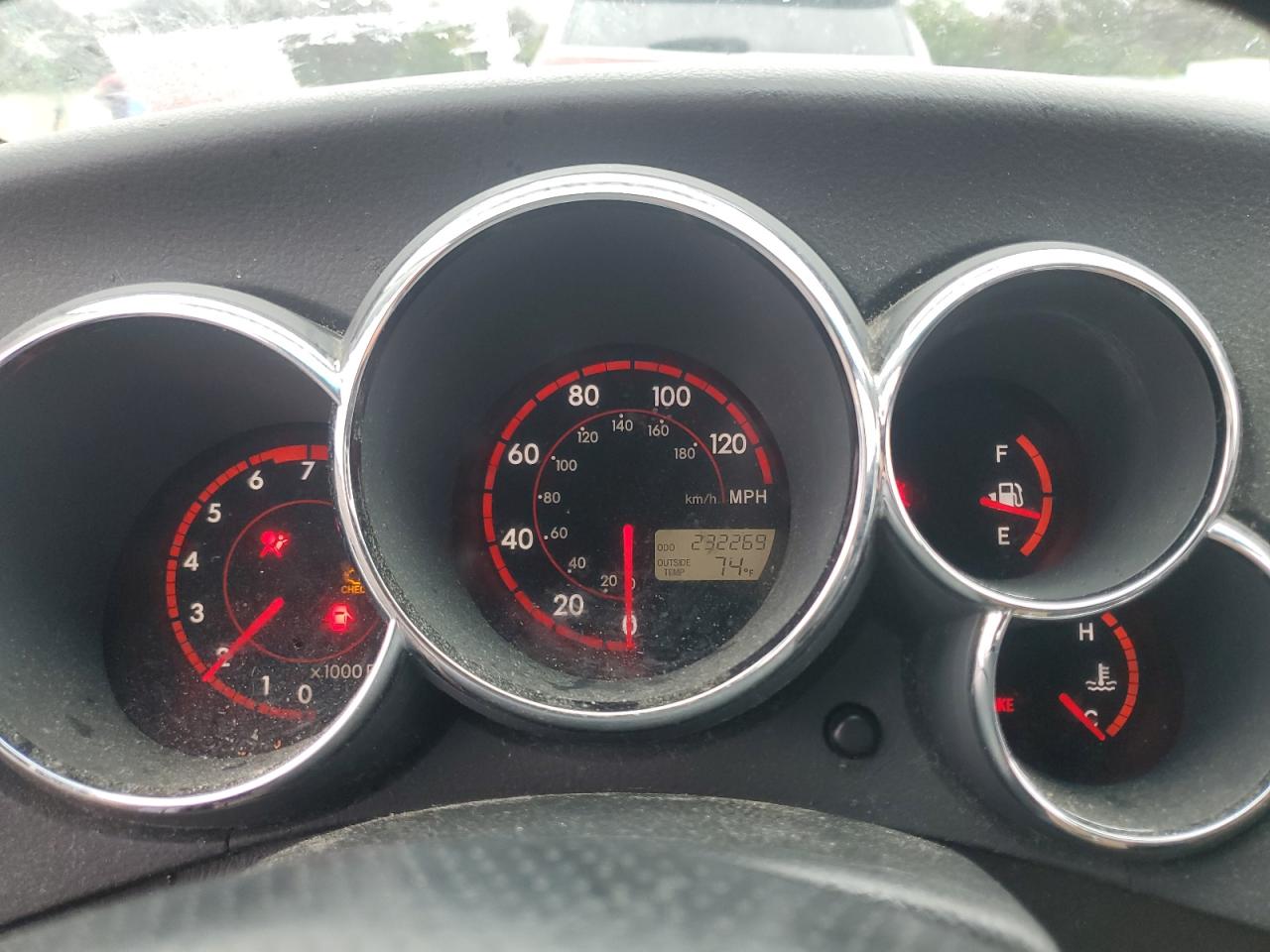 2004 Toyota Corolla Matrix Xr VIN: 2T1KR32E14C305320 Lot: 64120714