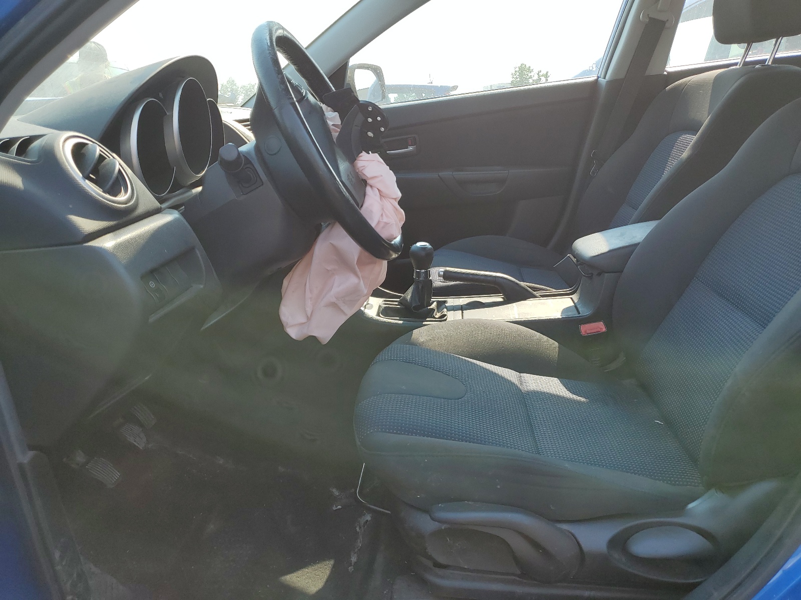 JM1BK143551315763 2005 Mazda 3 Hatchback