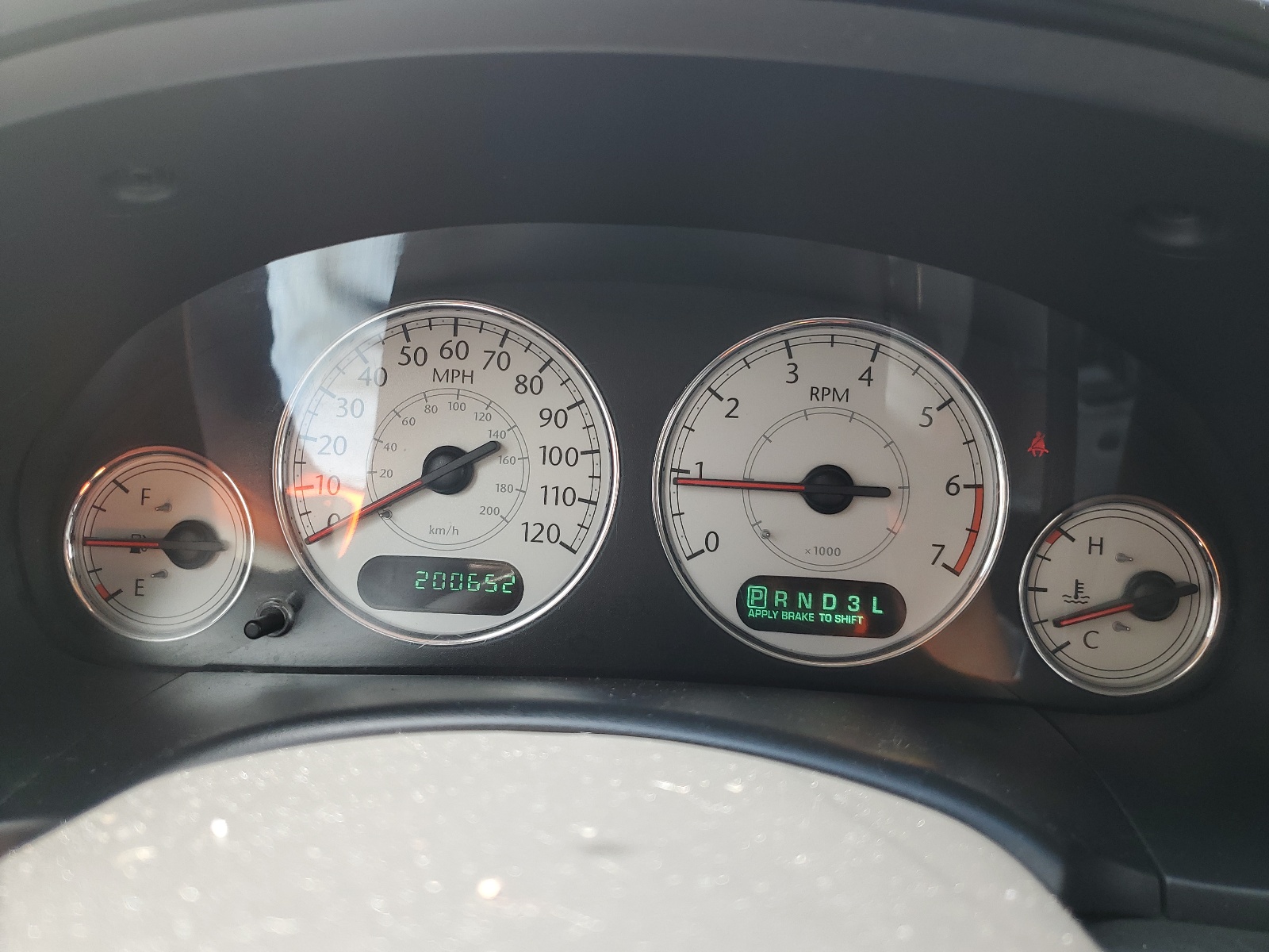 2C4GP54LX5R505200 2005 Chrysler Town & Country Touring