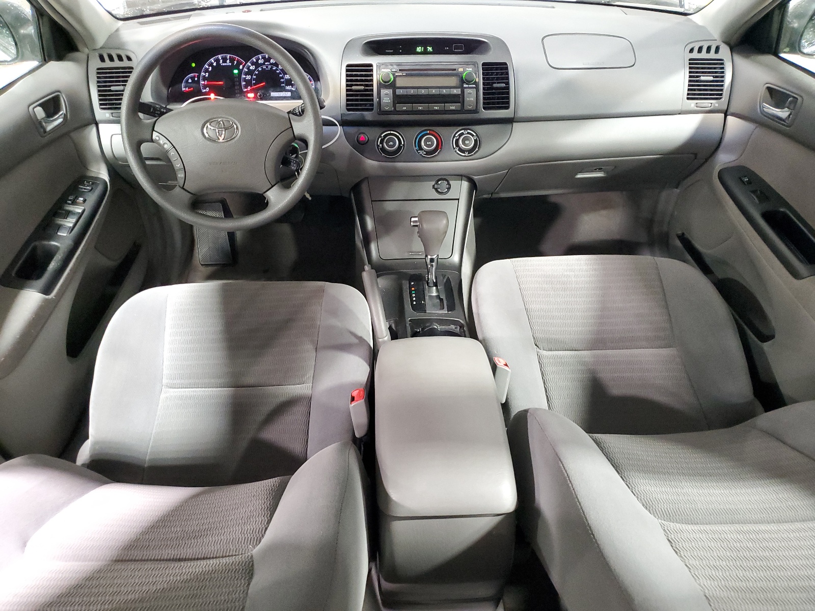 4T1BE32K65U586645 2005 Toyota Camry Le