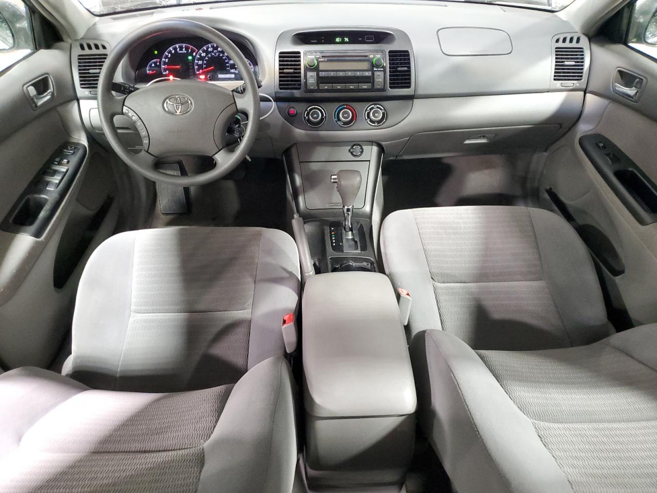 2005 Toyota Camry Le VIN: 4T1BE32K65U586645 Lot: 63716704