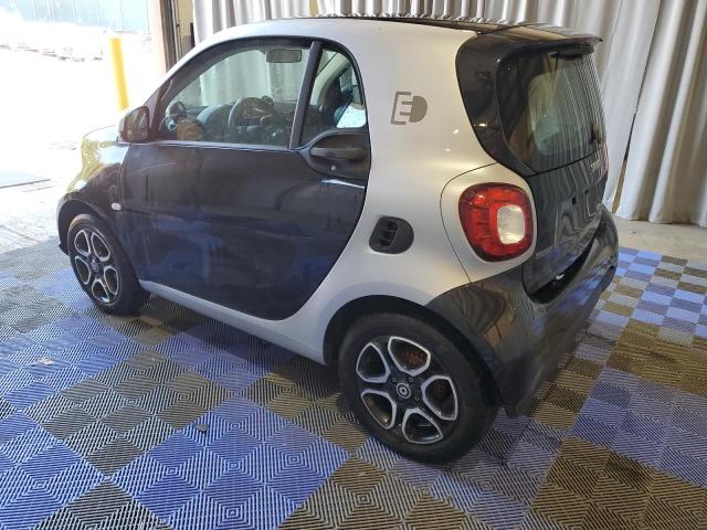  SMART FORTWO 2017 Два тона