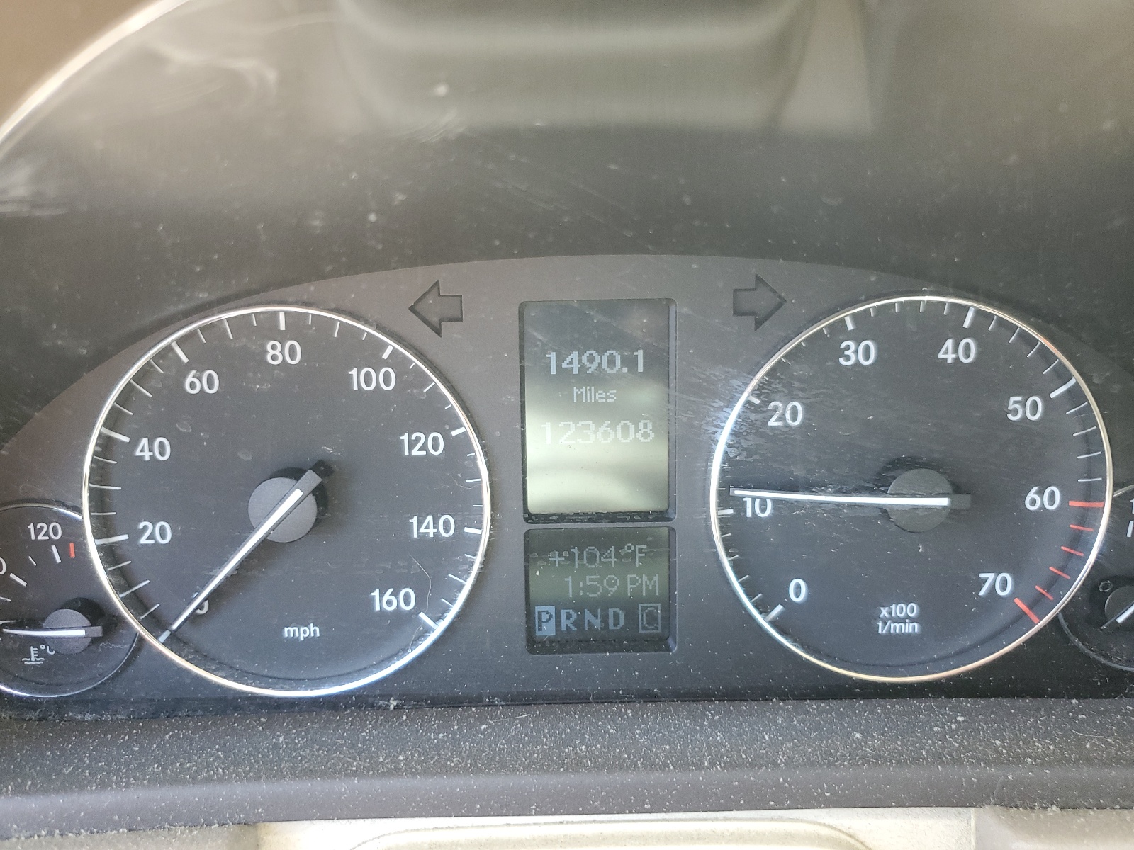 WDBRF64J65F558157 2005 Mercedes-Benz C 320