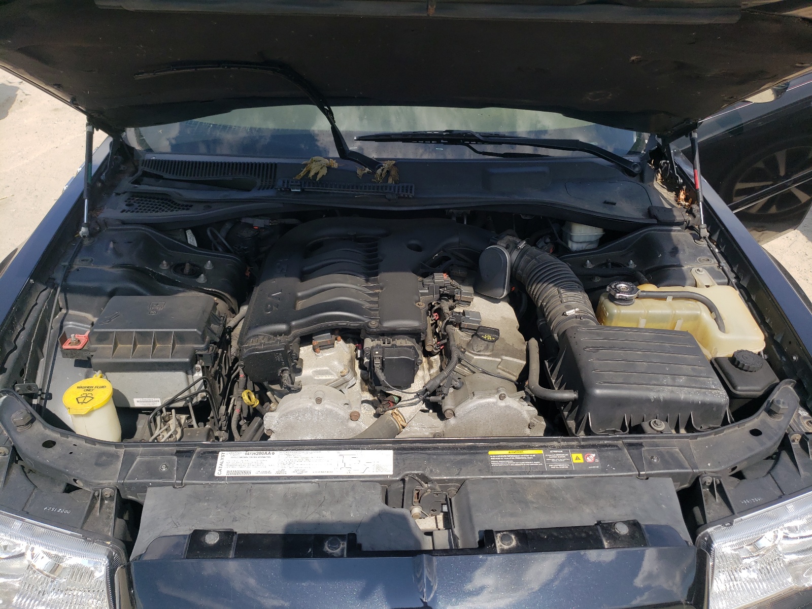 2C3AA53G45H643501 2005 Chrysler 300 Touring