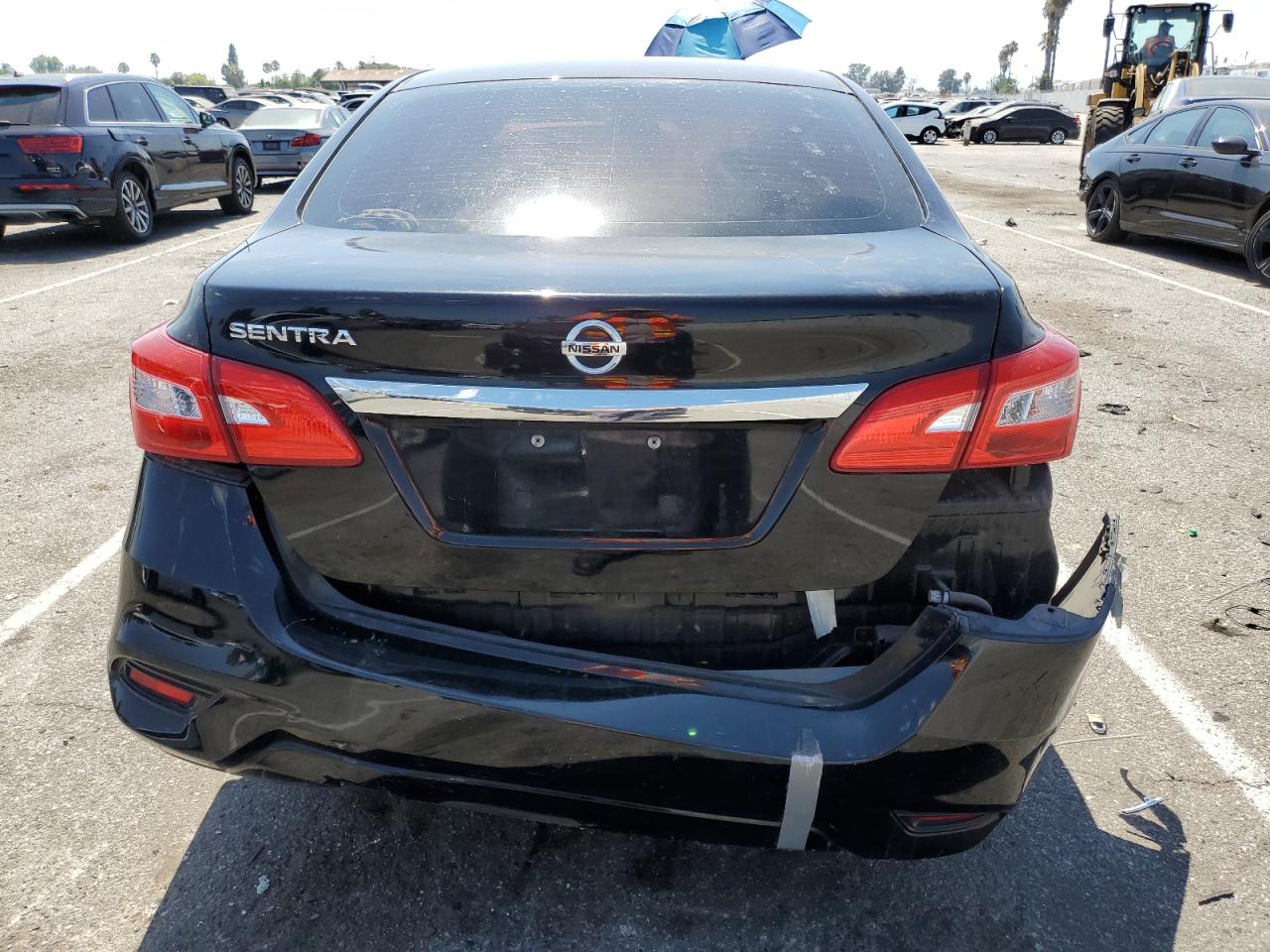 2018 Nissan Sentra S VIN: 3N1AB7AP3JY252757 Lot: 63829954