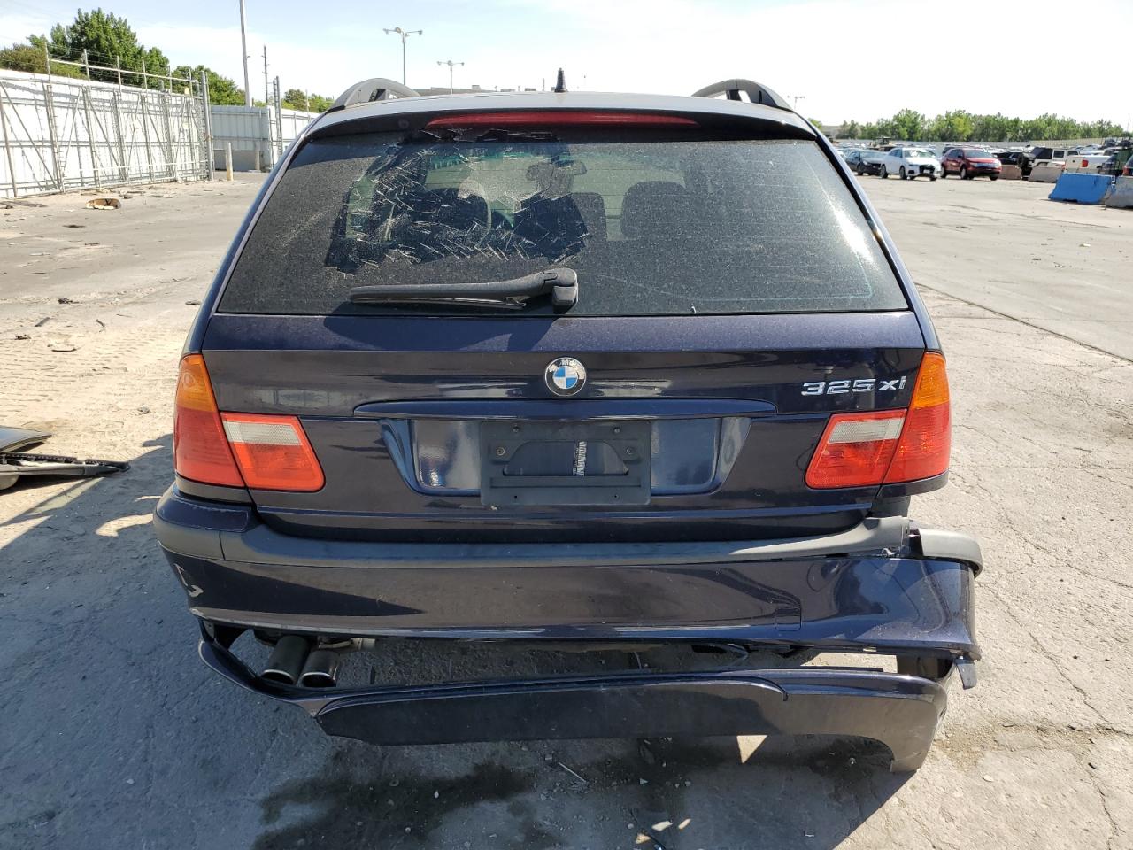 2001 BMW 325 It VIN: WBAAW33451ET41835 Lot: 62527714