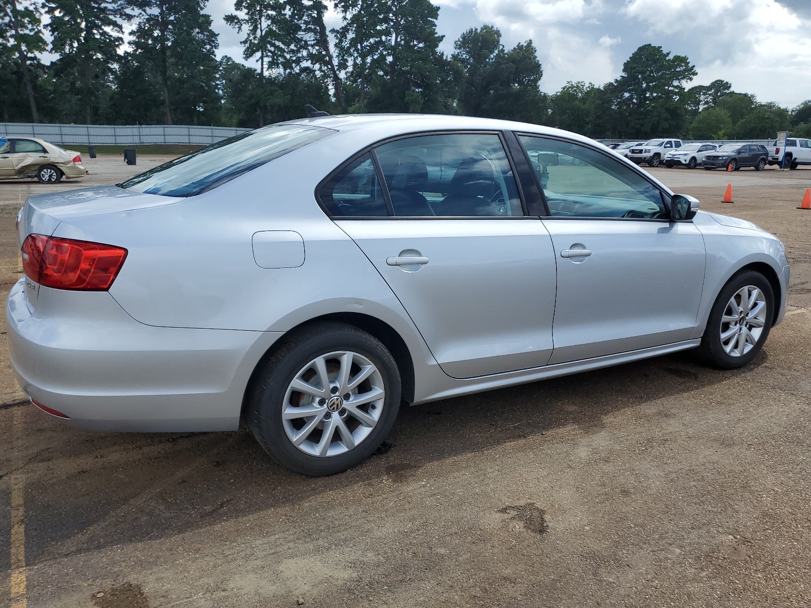 2012 Volkswagen Jetta Se vin: 3VWDX7AJ7CM023206