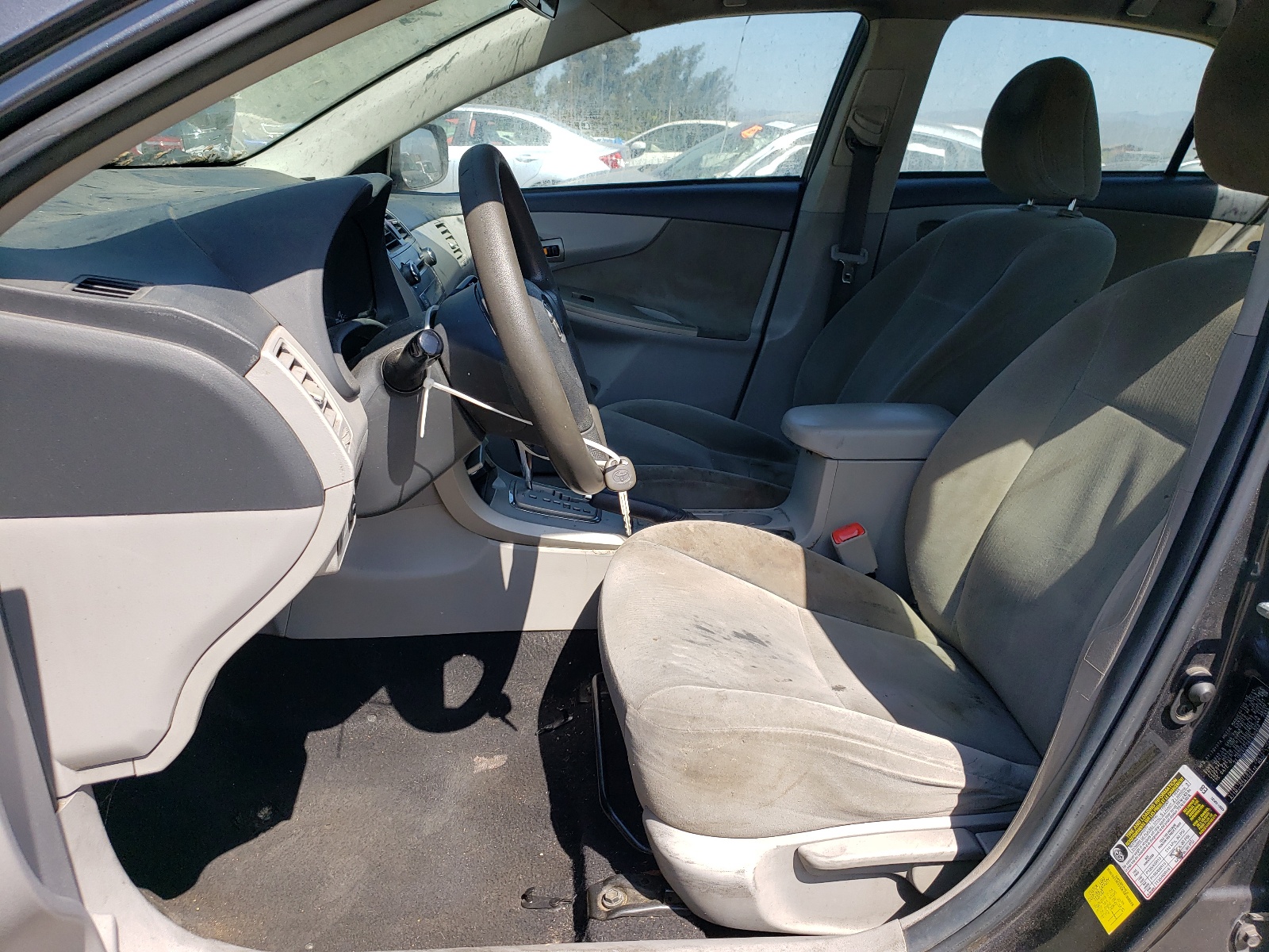 2T1BU4EE2BC630958 2011 Toyota Corolla Base