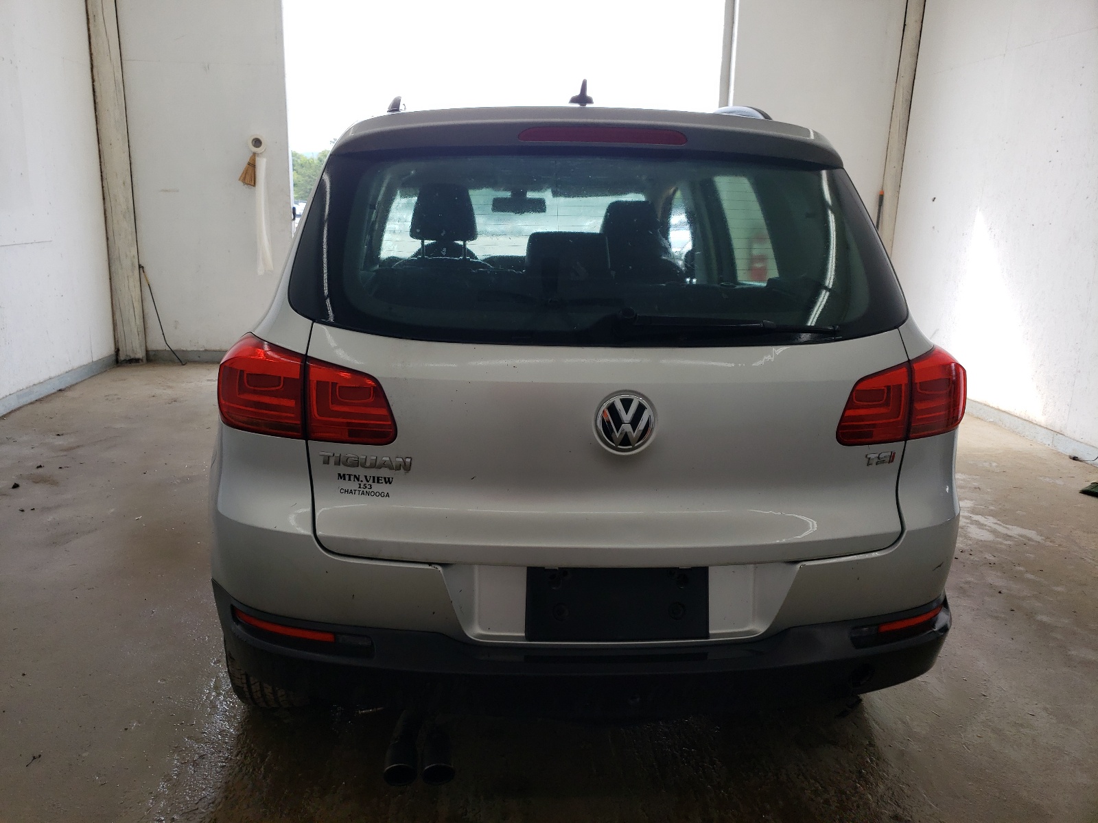 2017 Volkswagen Tiguan S vin: WVGAV7AX4HW502878