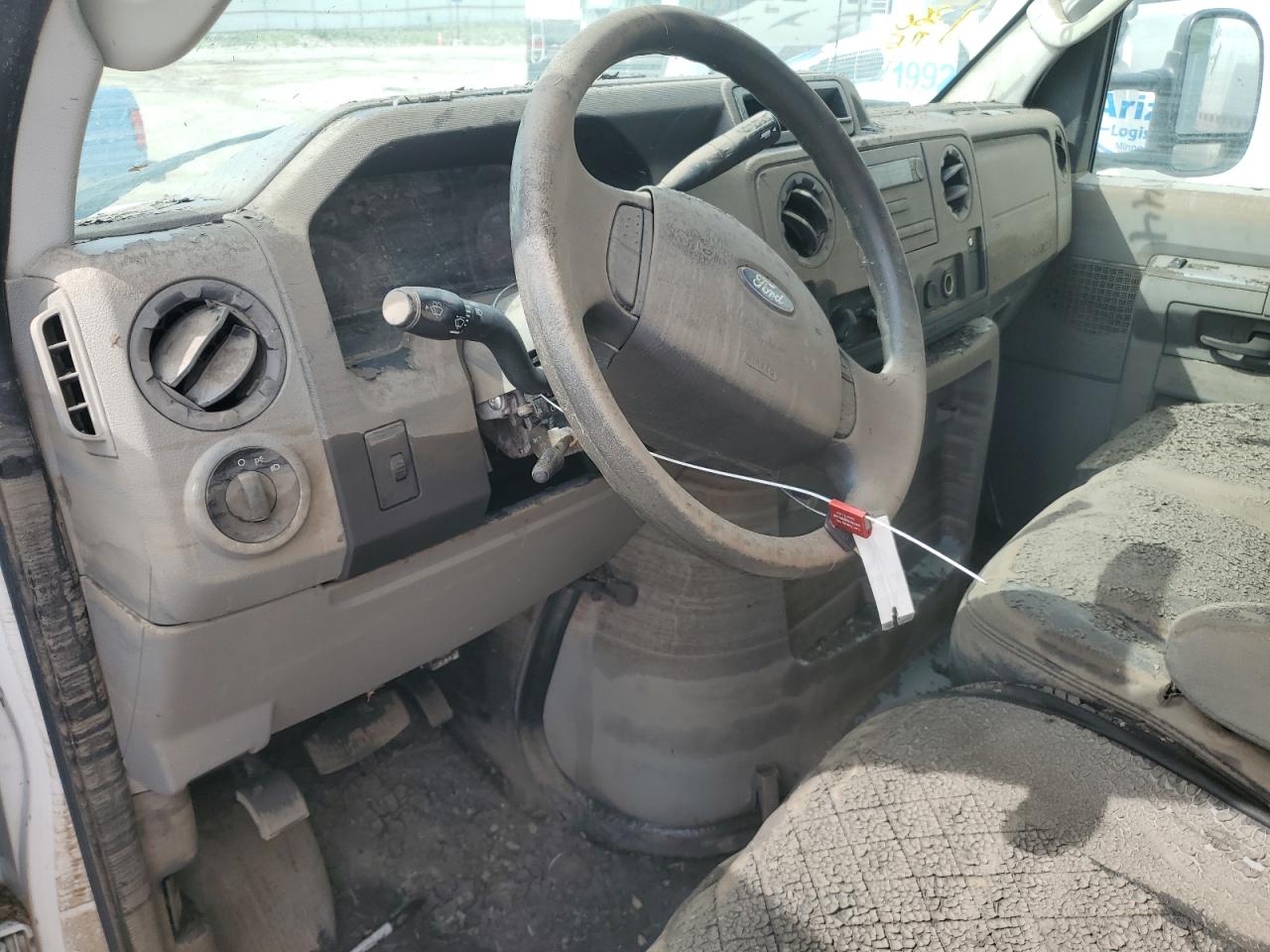 2016 Ford Econoline E350 Super Duty Cutaway Van VIN: 1FDWE3FL6GDC45589 Lot: 60968944