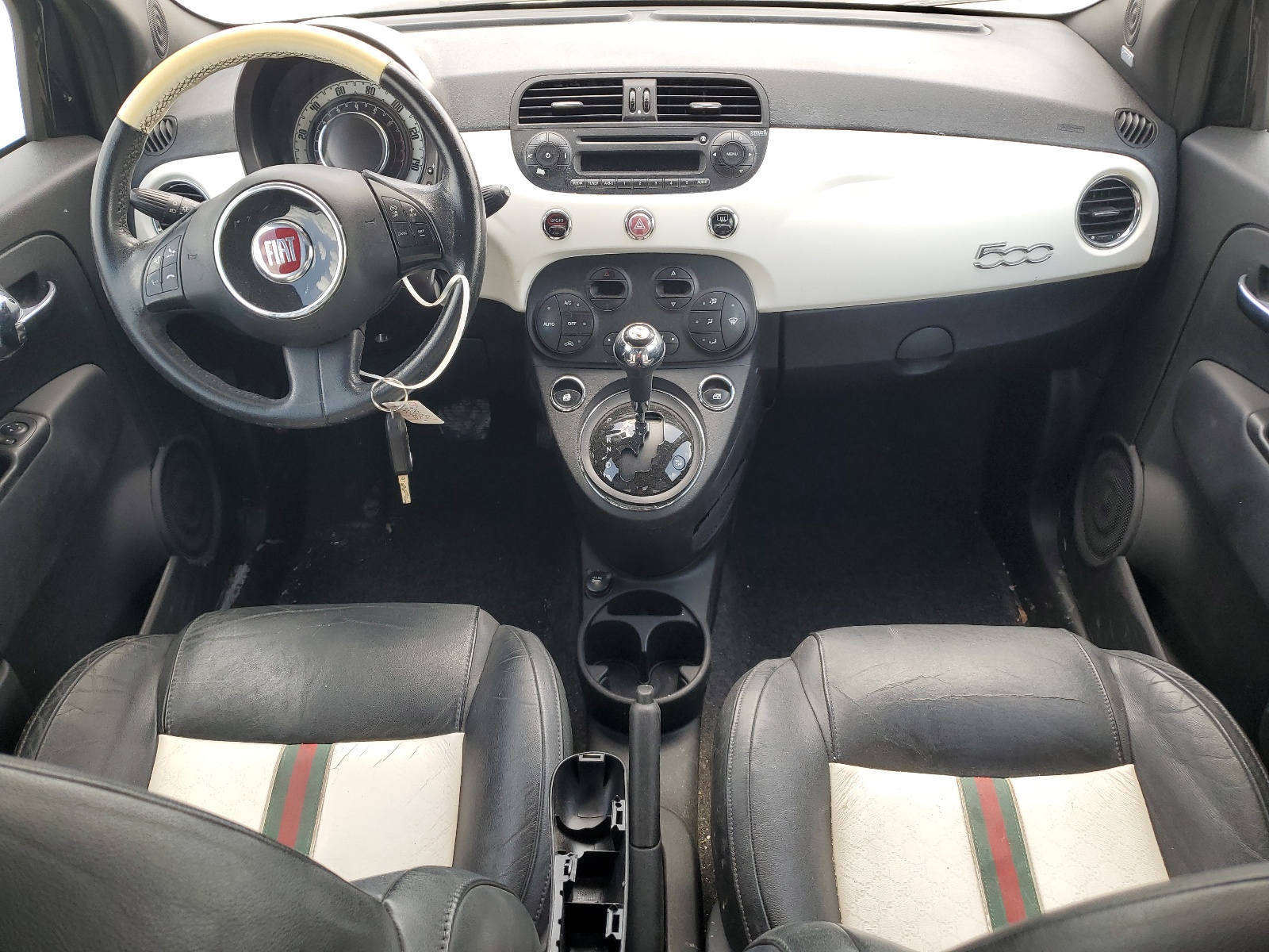 3C3CFFCR6CT306317 2012 Fiat 500 Lounge
