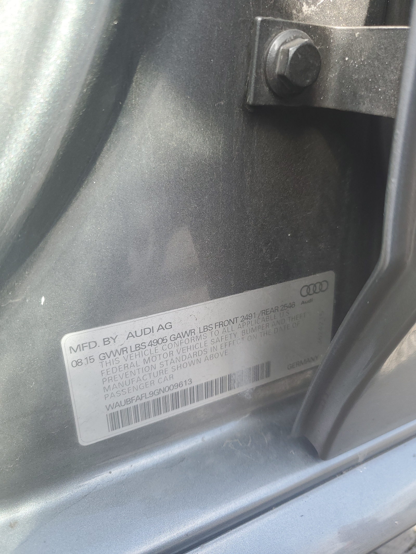 WAUBFAFL9GN009613 2016 Audi A4 Premium S-Line