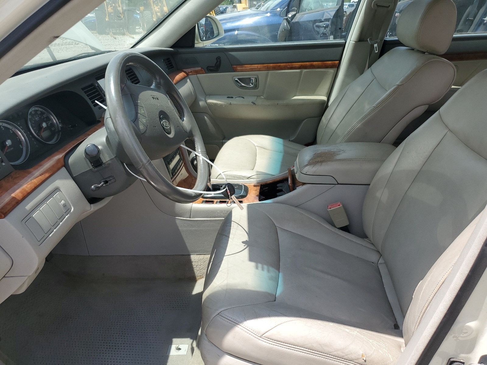 KNALD124155062120 2005 Kia Amanti