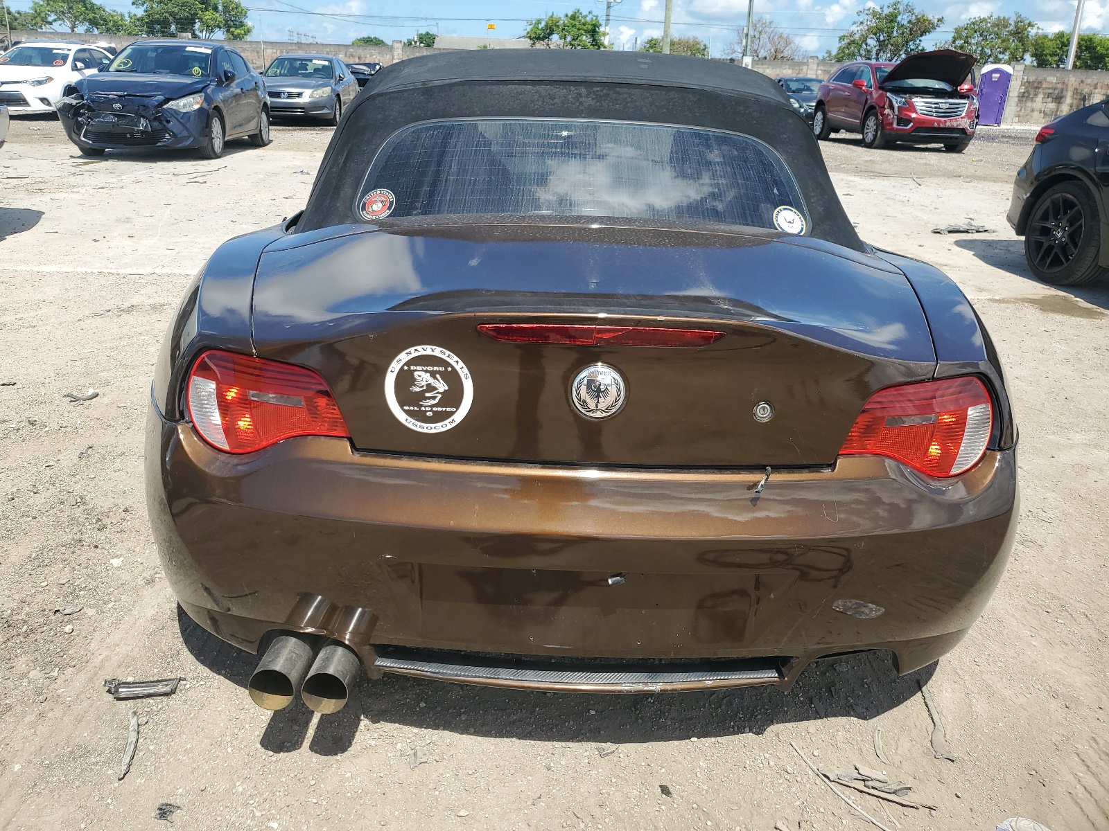 4USBT535X4LT25483 2004 BMW Z4 3.0