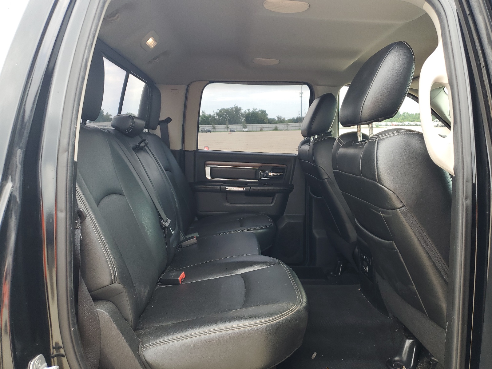 1C6RR6NT3DS527311 2013 Ram 1500 Laramie