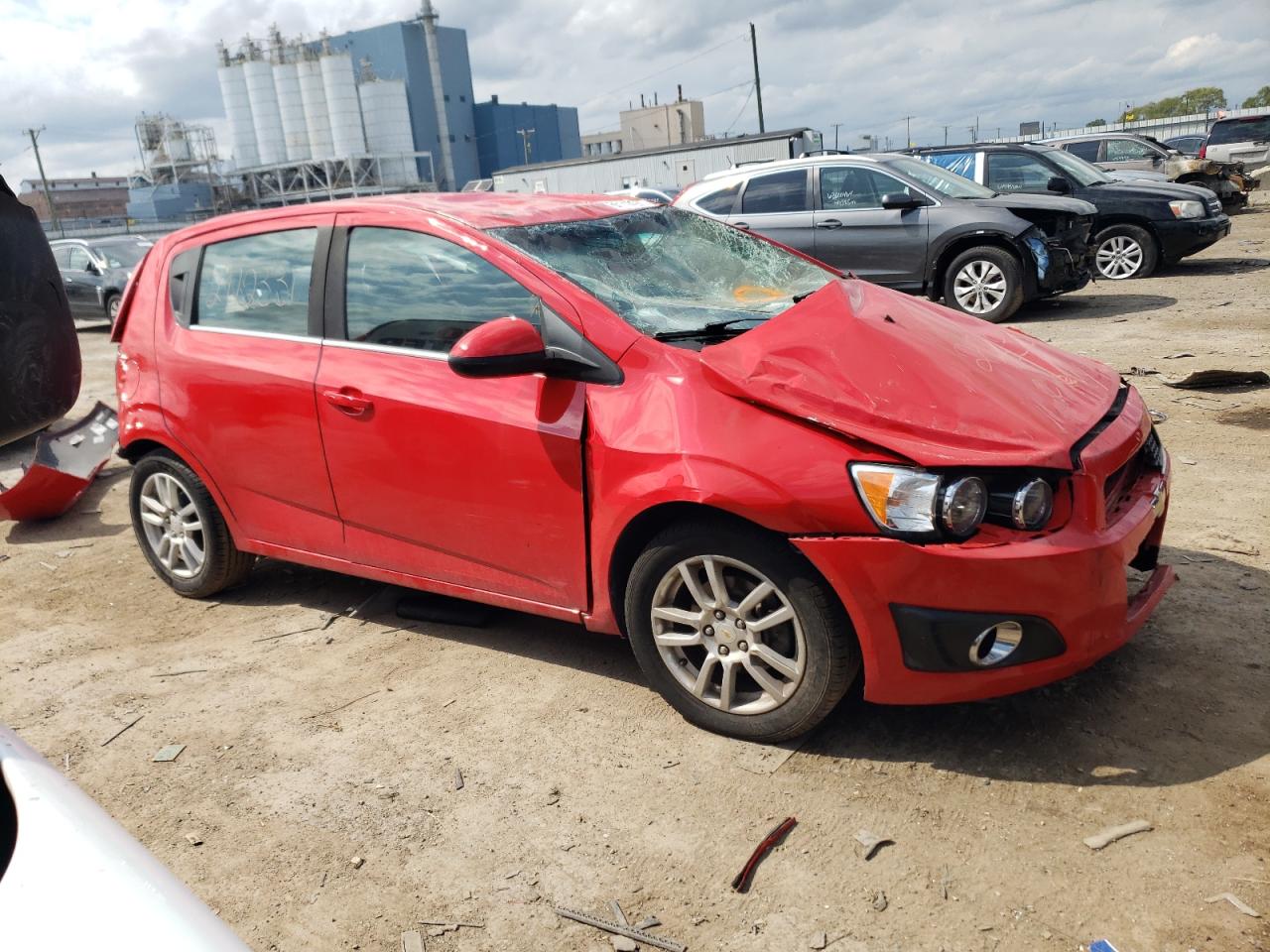 2015 Chevrolet Sonic - Image 4