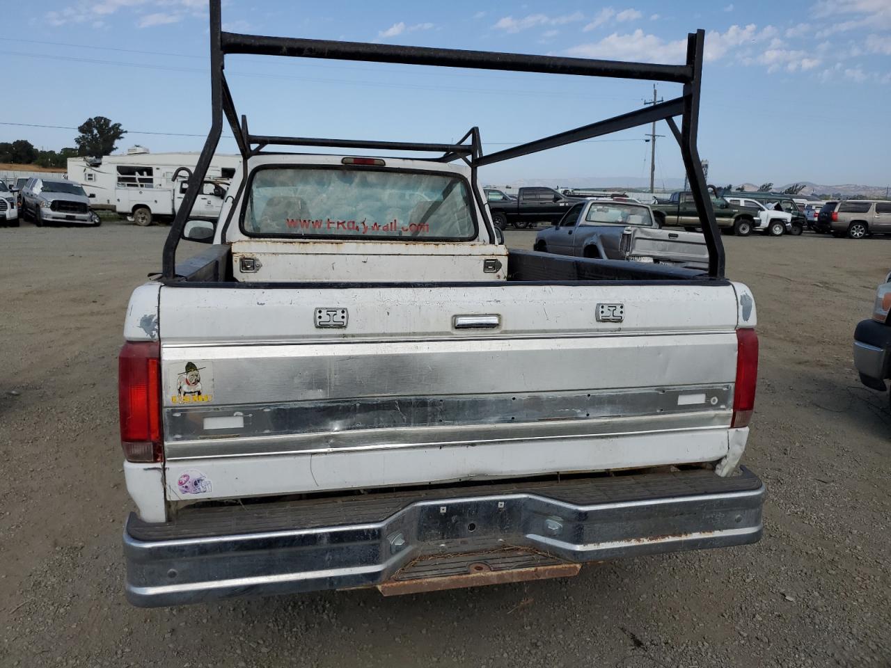 1994 Ford F150 VIN: 1FTEF15N3RLB58780 Lot: 64445594