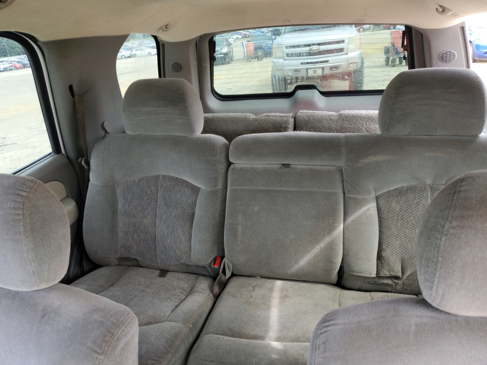 1GNEC13Z82R297229 2002 Chevrolet Tahoe C1500