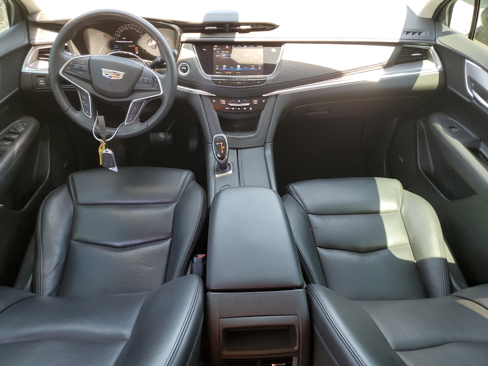 1GYKNCRS1JZ121031 2018 Cadillac Xt5 Luxury