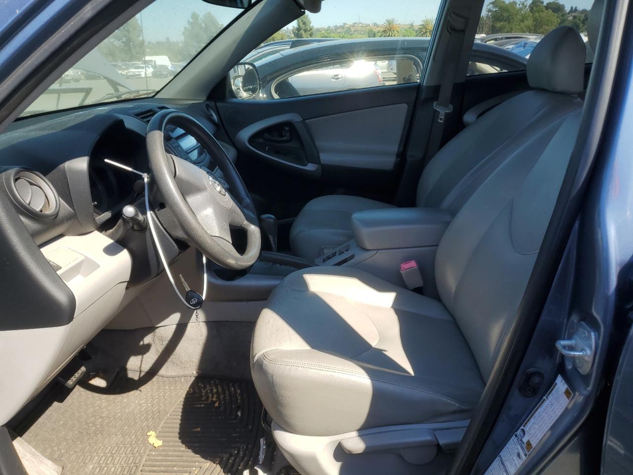 2008 Toyota Rav4 VIN: JTMBD33V086062450 Lot: 63656054