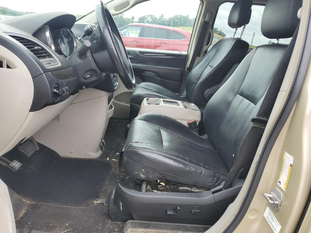 2011 Chrysler Town & Country Touring L VIN: 2A4RR8DG3BR733620 Lot: 62474384