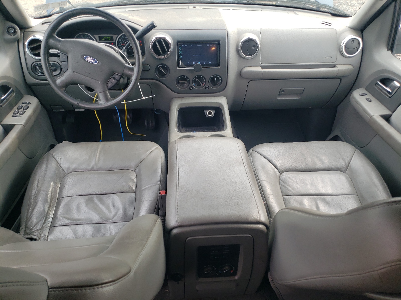 1FMPU16505LA66660 2005 Ford Expedition Xlt