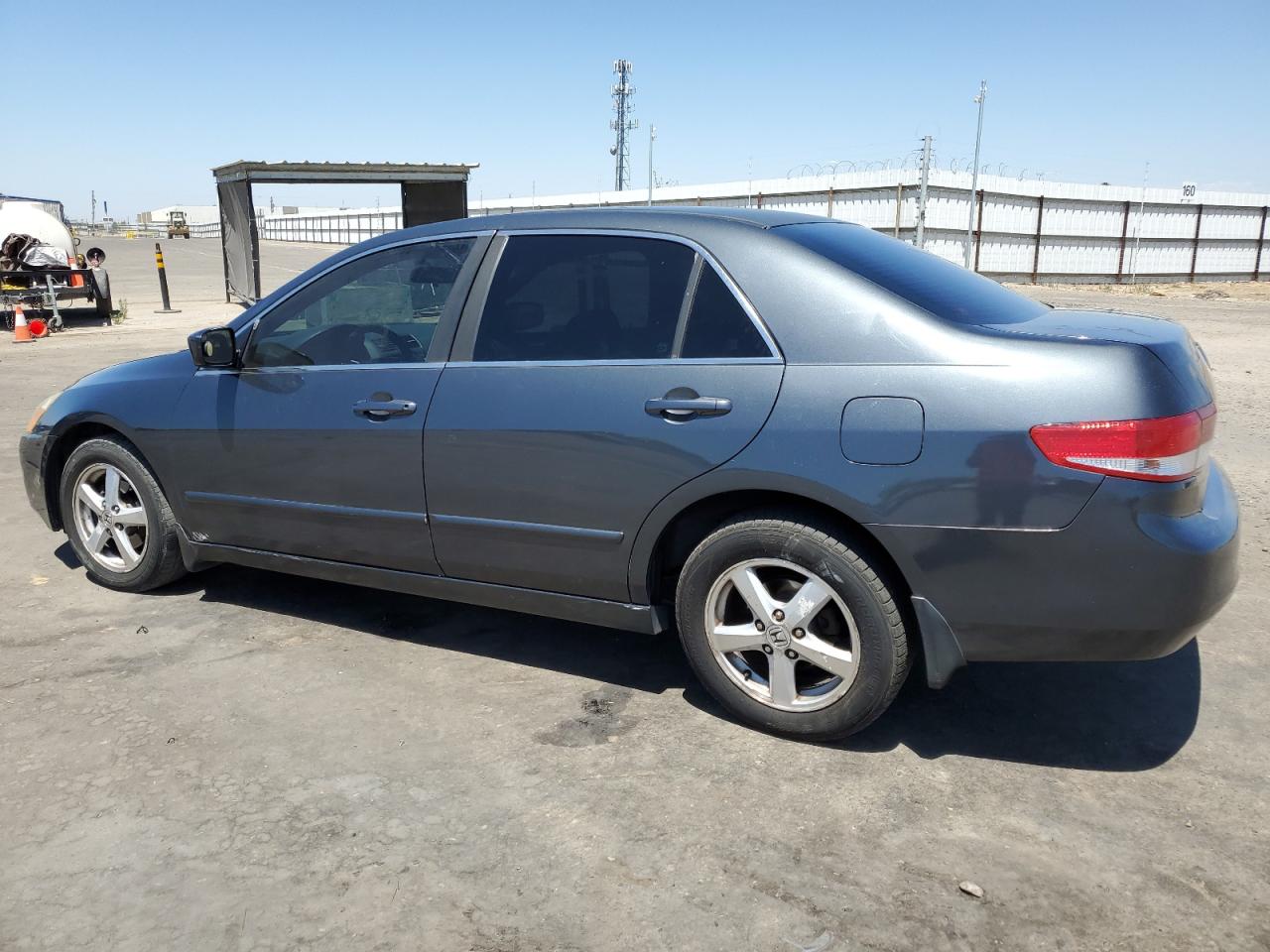 2004 Honda Accord Ex VIN: 1HGCM56644A043459 Lot: 63349074