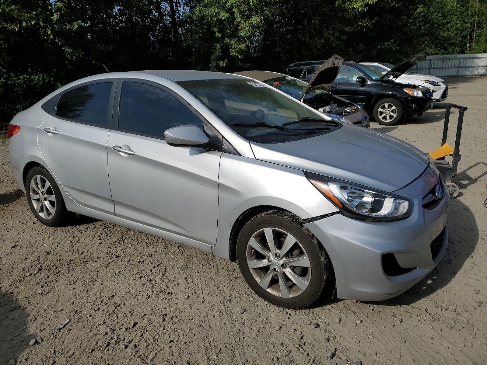 2012 Hyundai Accent Gls vin: KMHCU4AE6CU048405