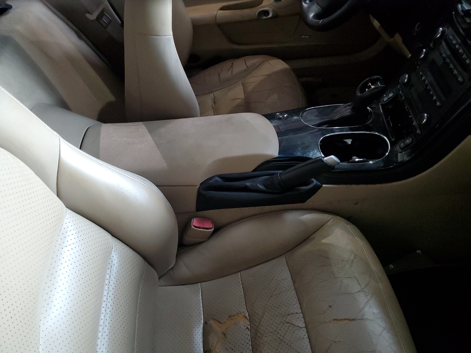 1G1YG2DW5B5101705 2011 Chevrolet Corvette