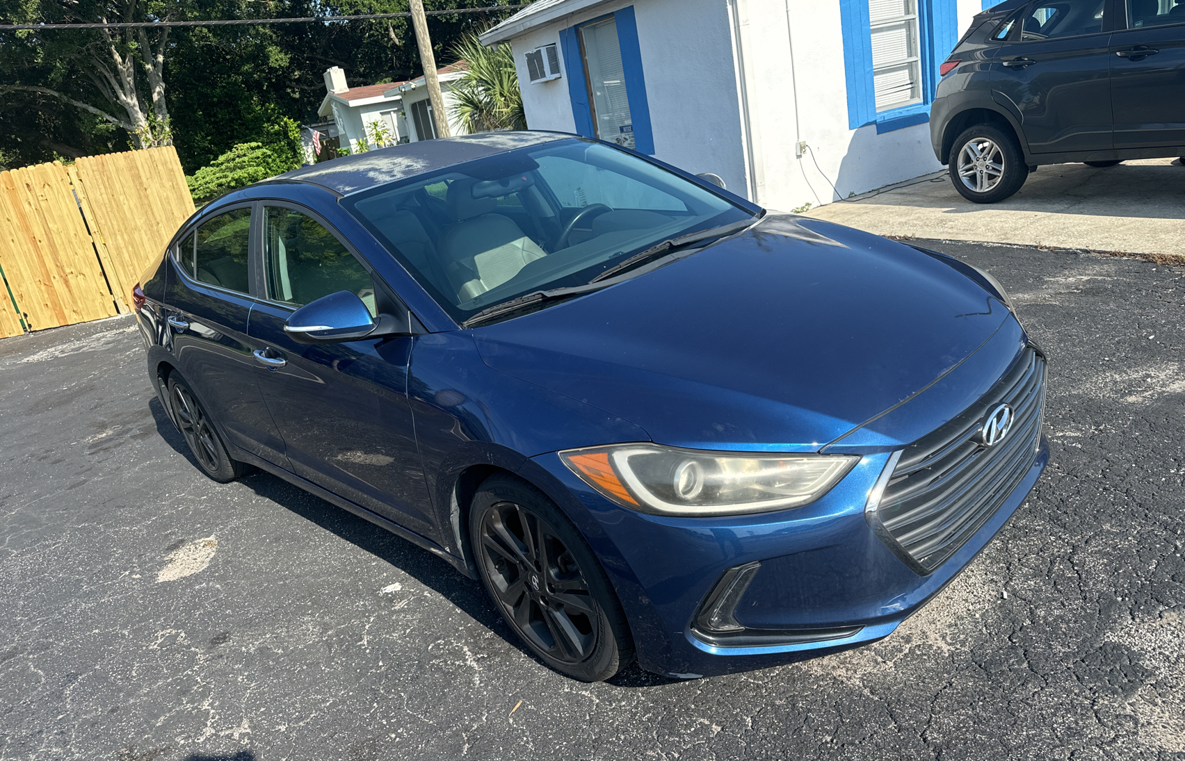 2017 Hyundai Elantra Se vin: 5NPD84LF8HH085458