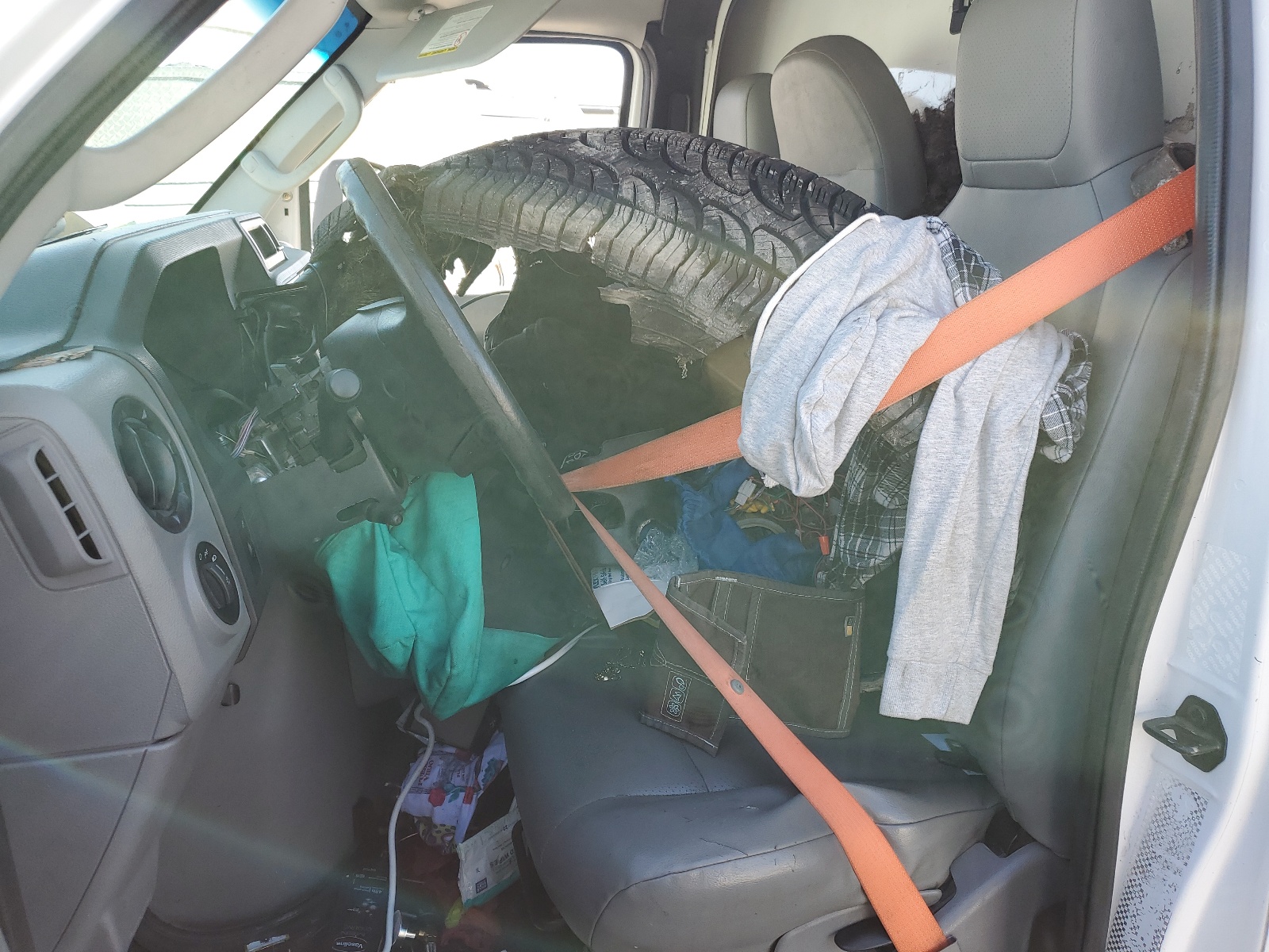 1FDWE3FL4FDA21929 2015 Ford Econoline E350 Super Duty Cutaway Van