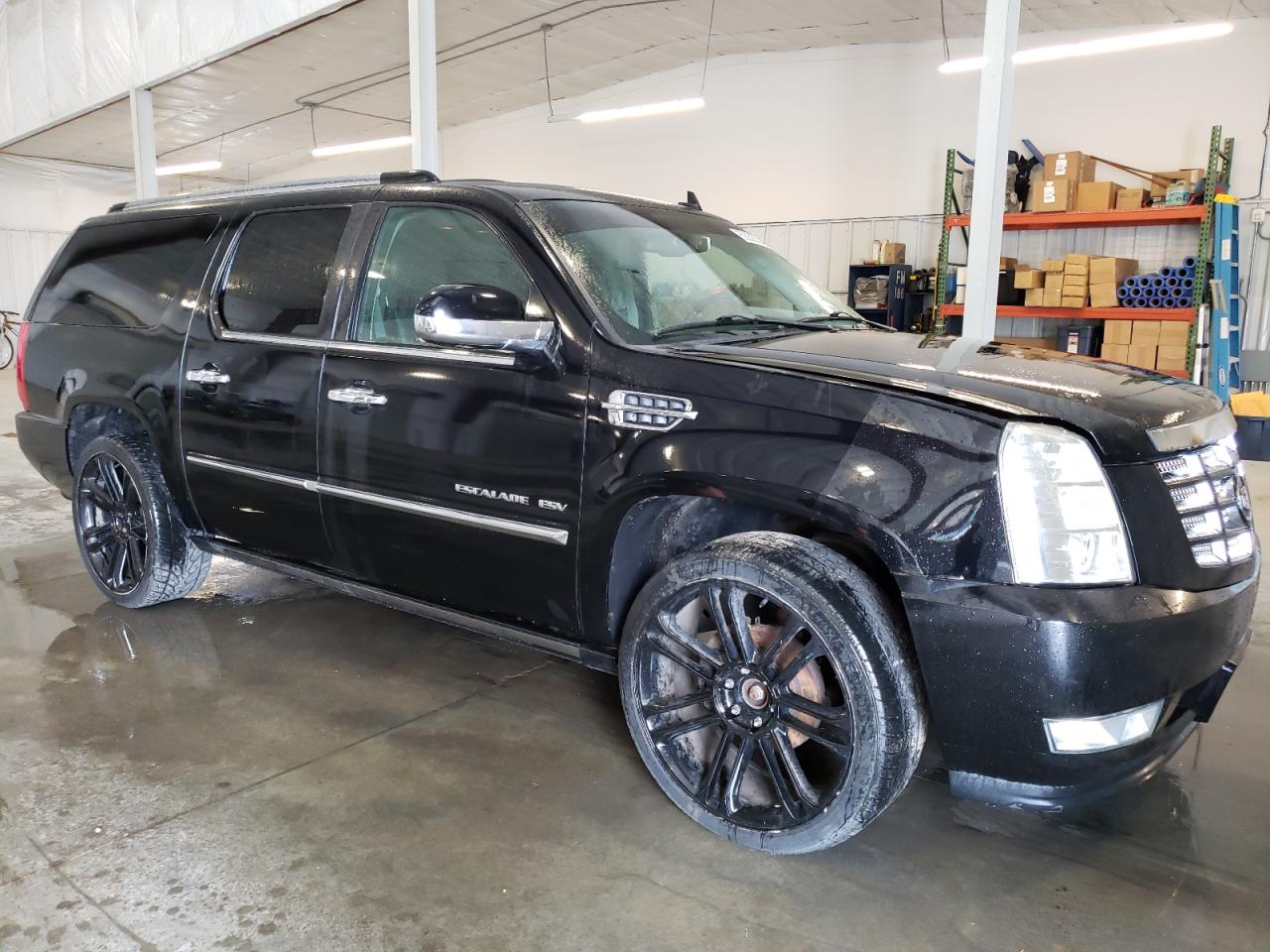 2010 Cadillac Escalade Esv Premium VIN: 1GYUKJEF1AR106964 Lot: 62938534