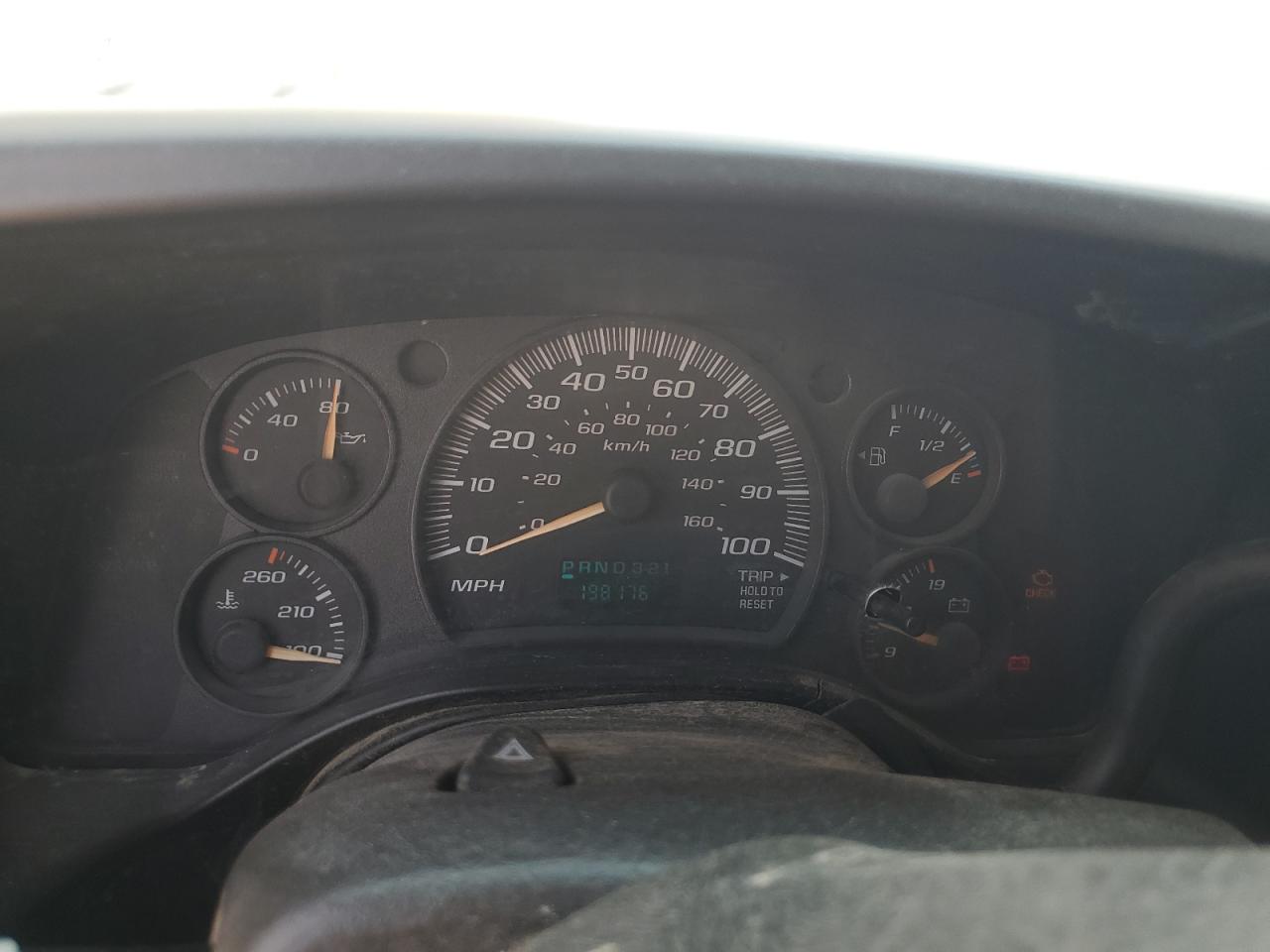 2005 Chevrolet Express G3500 VIN: 1GAHG39U451263754 Lot: 64380694