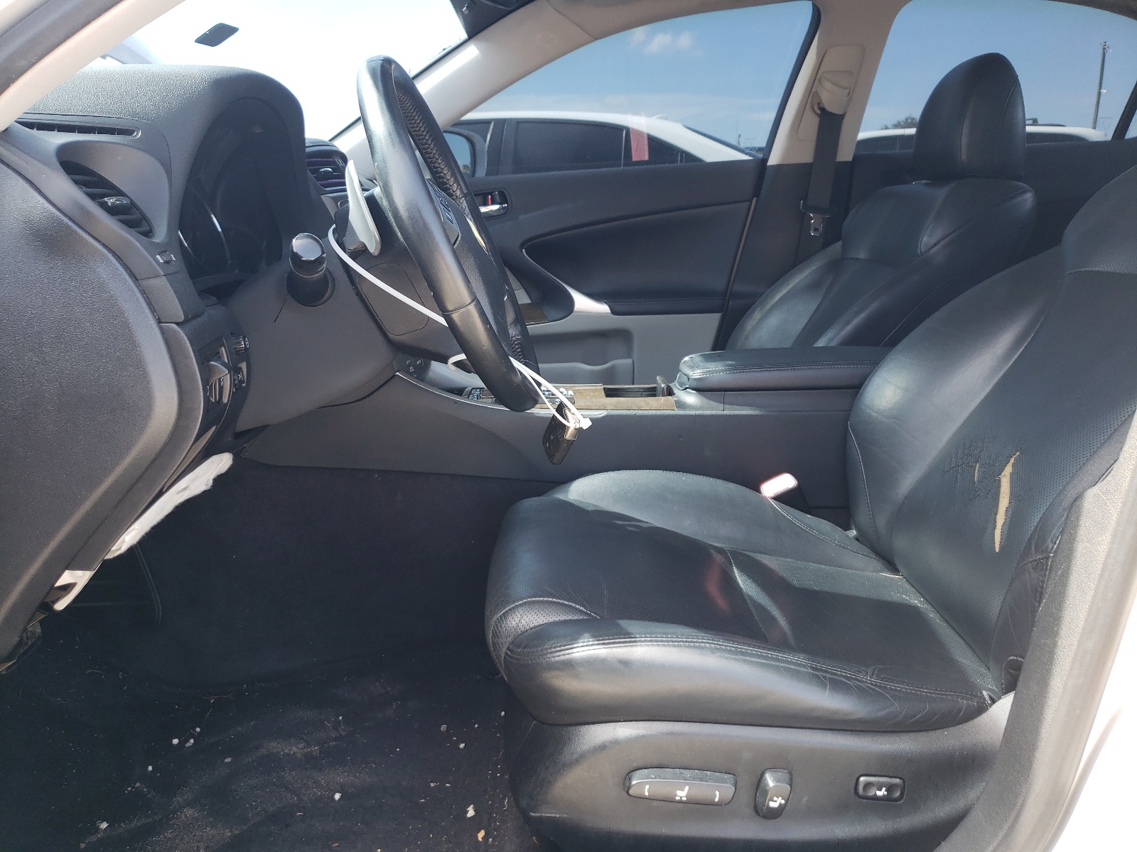 JTHBE5C23C5030412 2012 Lexus Is 350