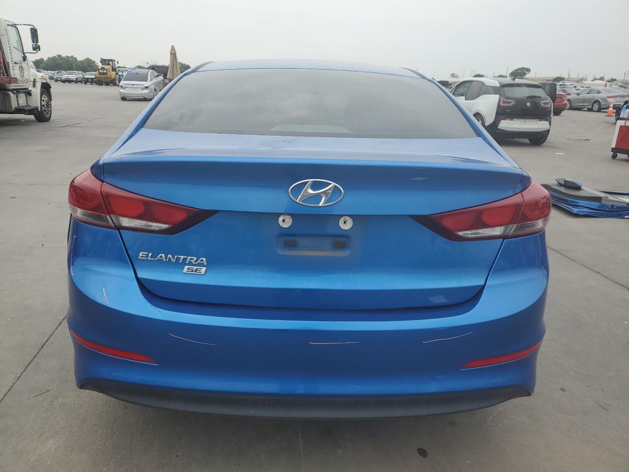 2018 Hyundai Elantra Se VIN: 5NPD74LF6JH273842 Lot: 63911734